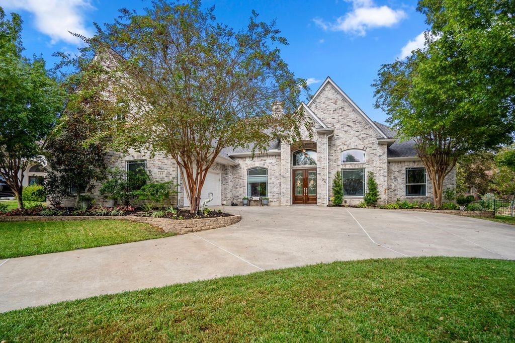 26 Brookgreen Circle S Property Photo 2