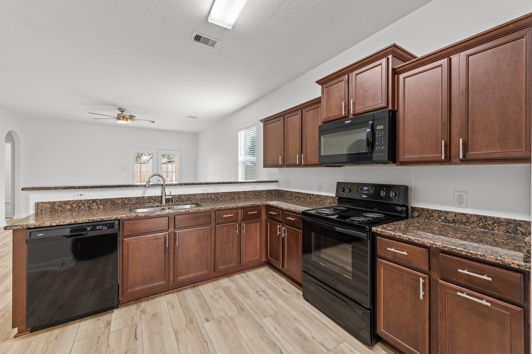12059 Powderhorn Lane Property Photo 8