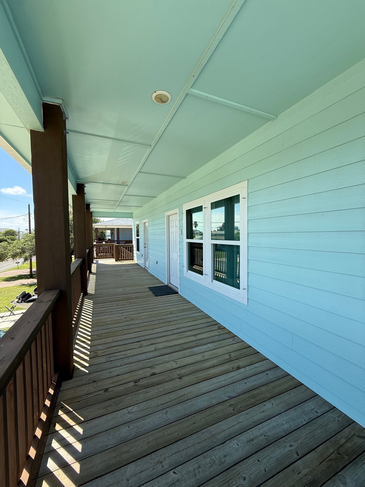 146 Port Avenue Property Photo 4