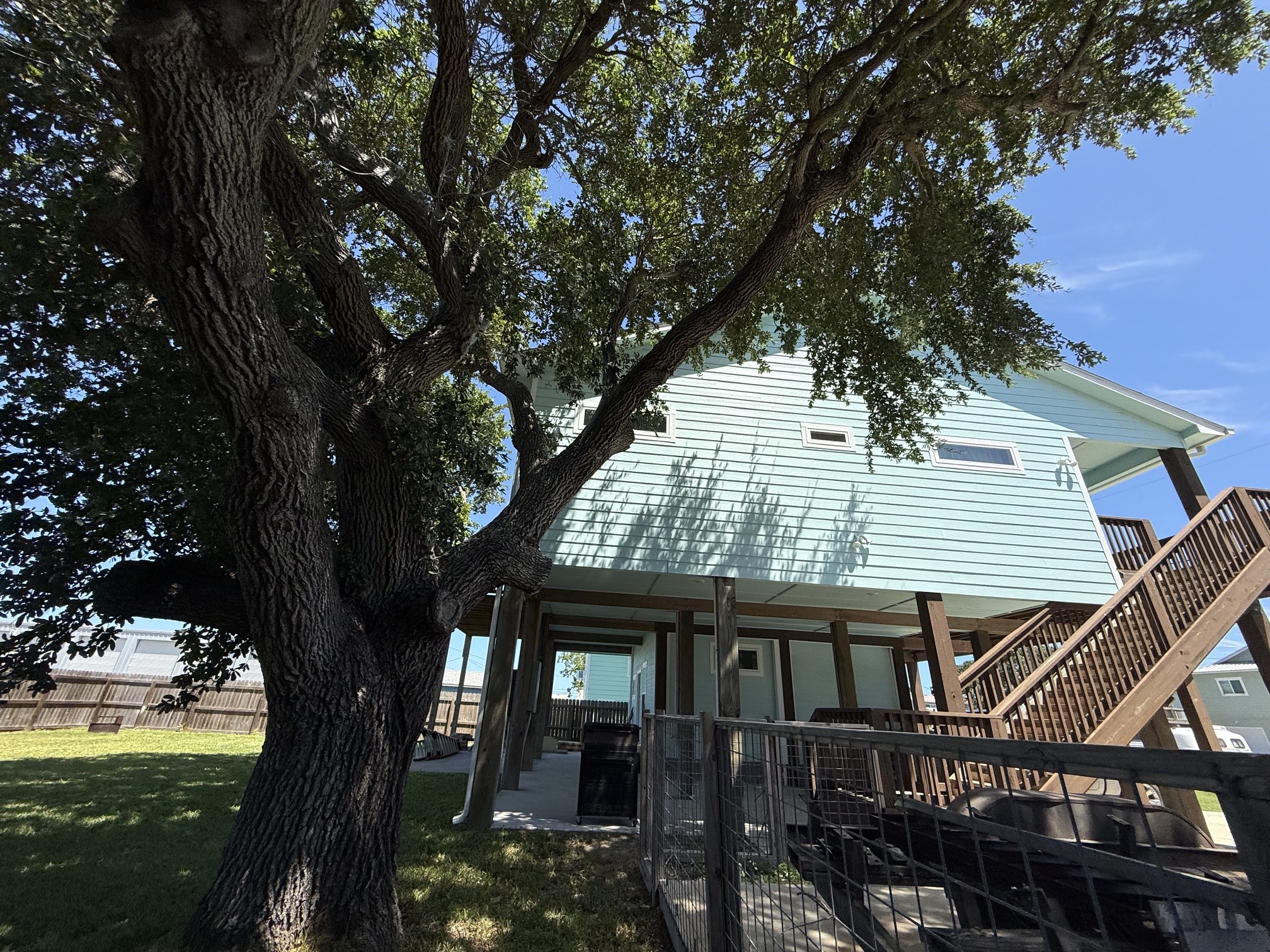146 Port Avenue Property Photo 7