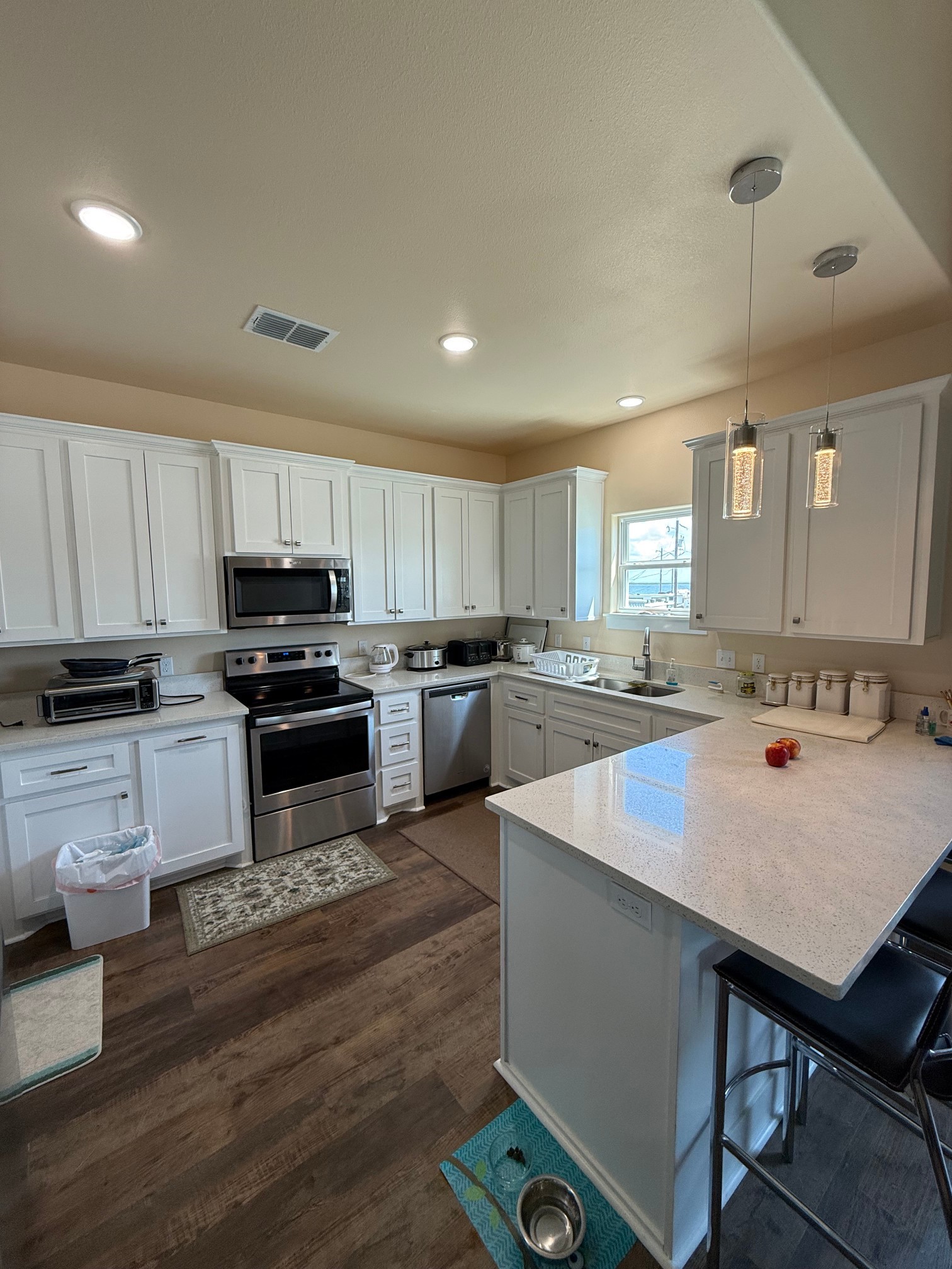 146 Port Avenue Property Photo 17