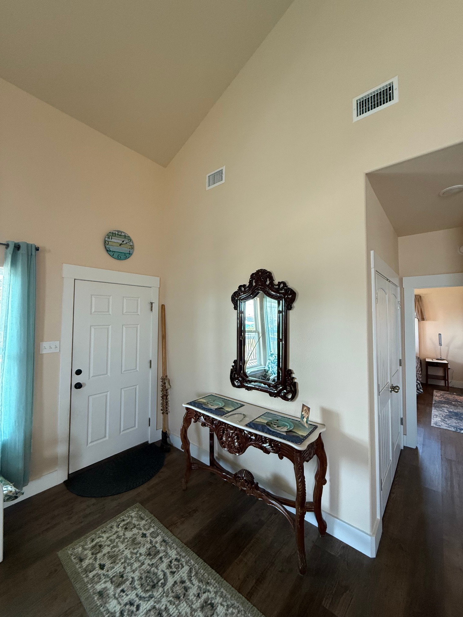 146 Port Avenue Property Photo 29
