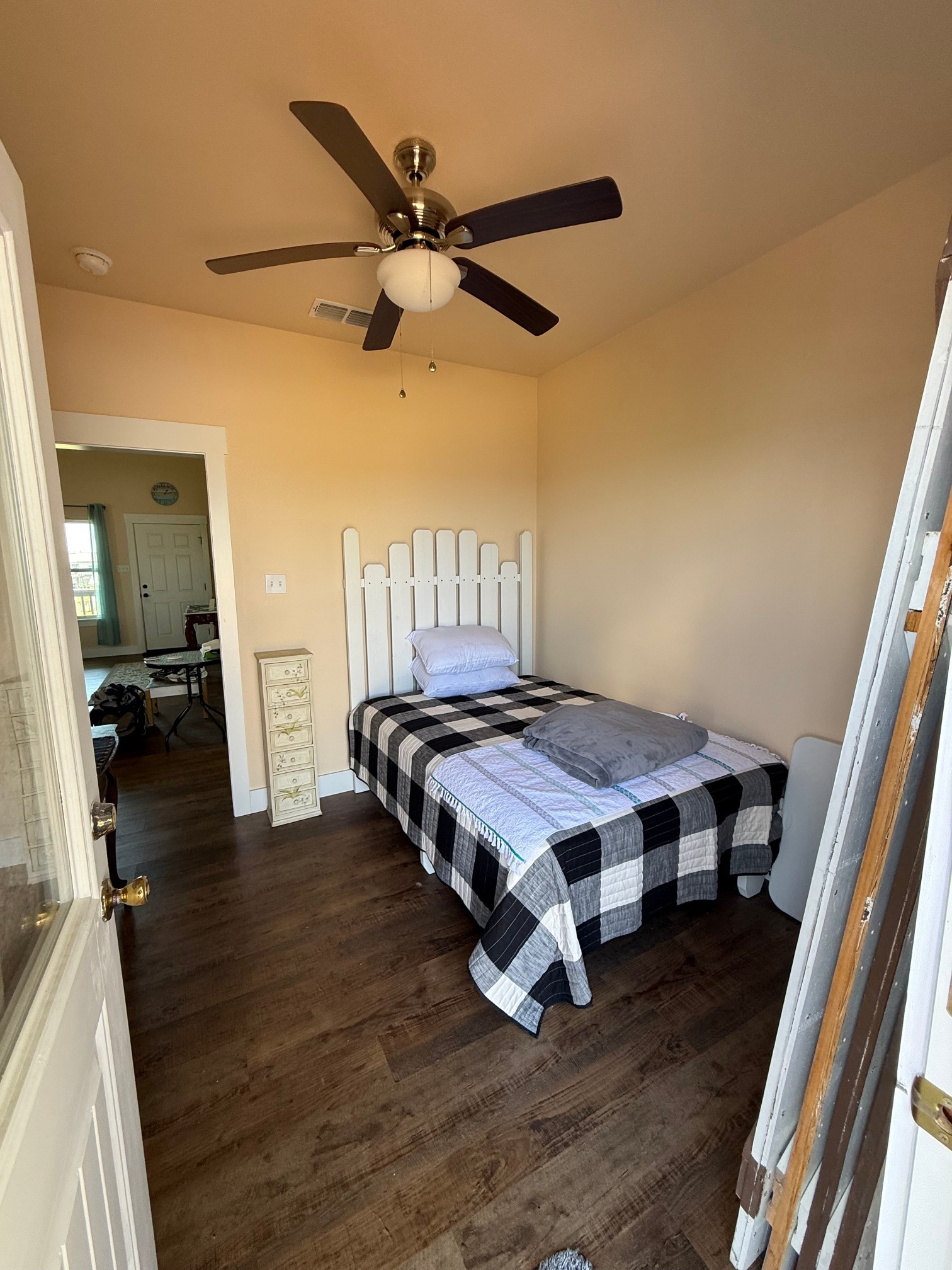 146 Port Avenue Property Photo 30