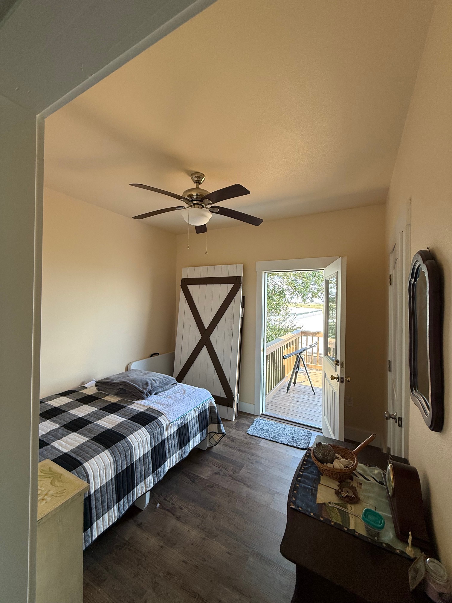 146 Port Avenue Property Photo 36