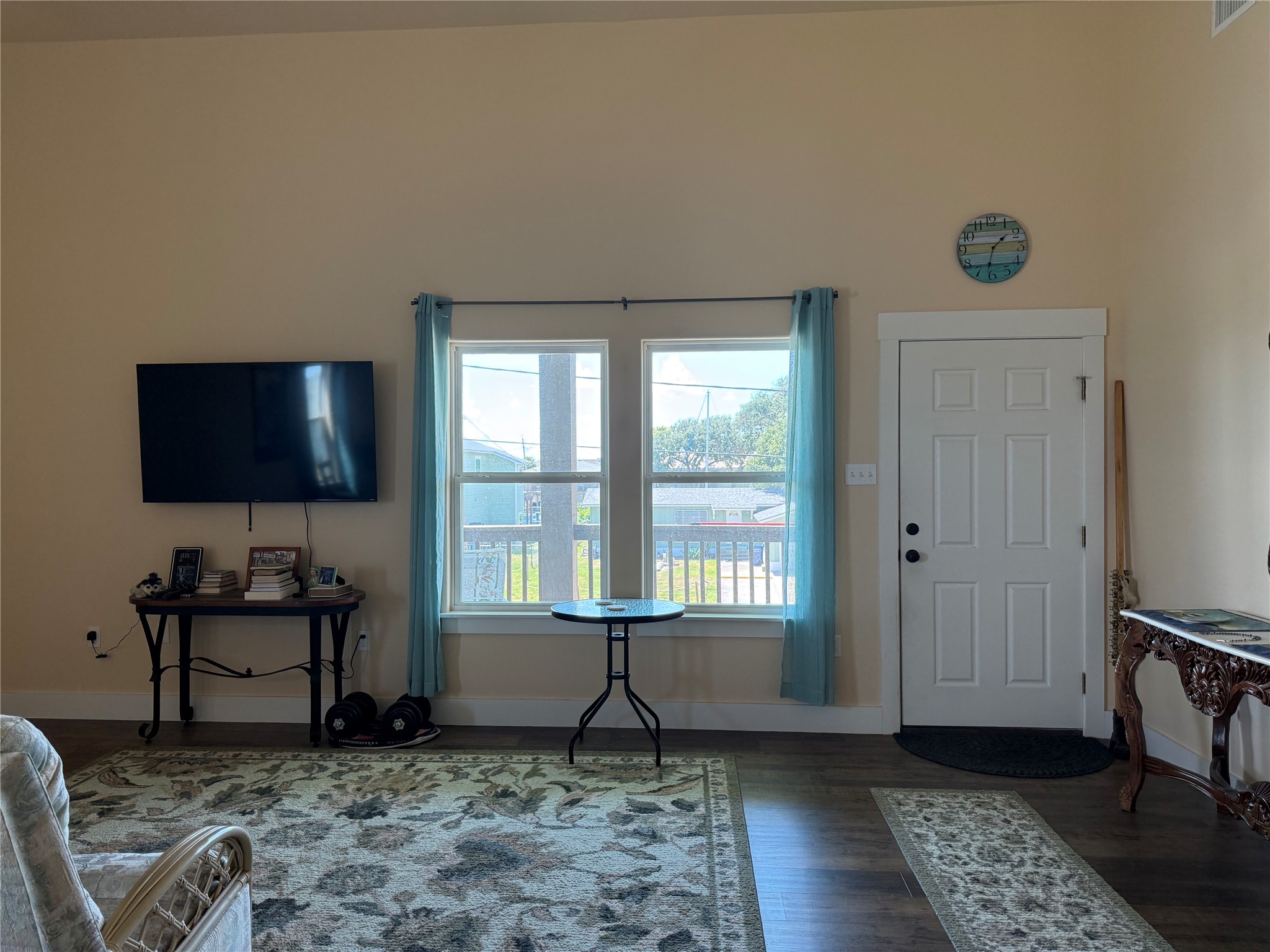 146 Port Avenue Property Photo 38