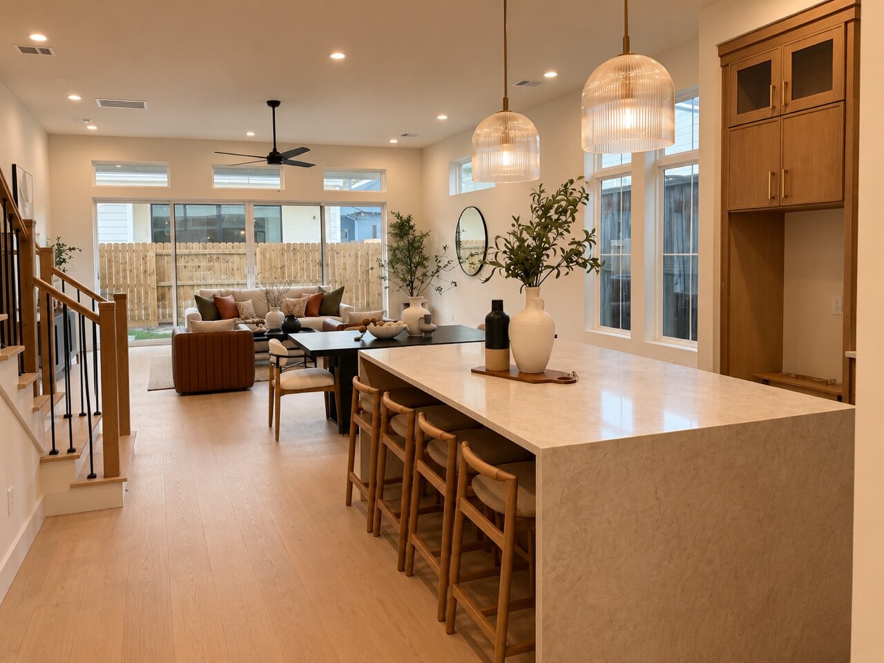 1122 Robbie Street Property Photo 4