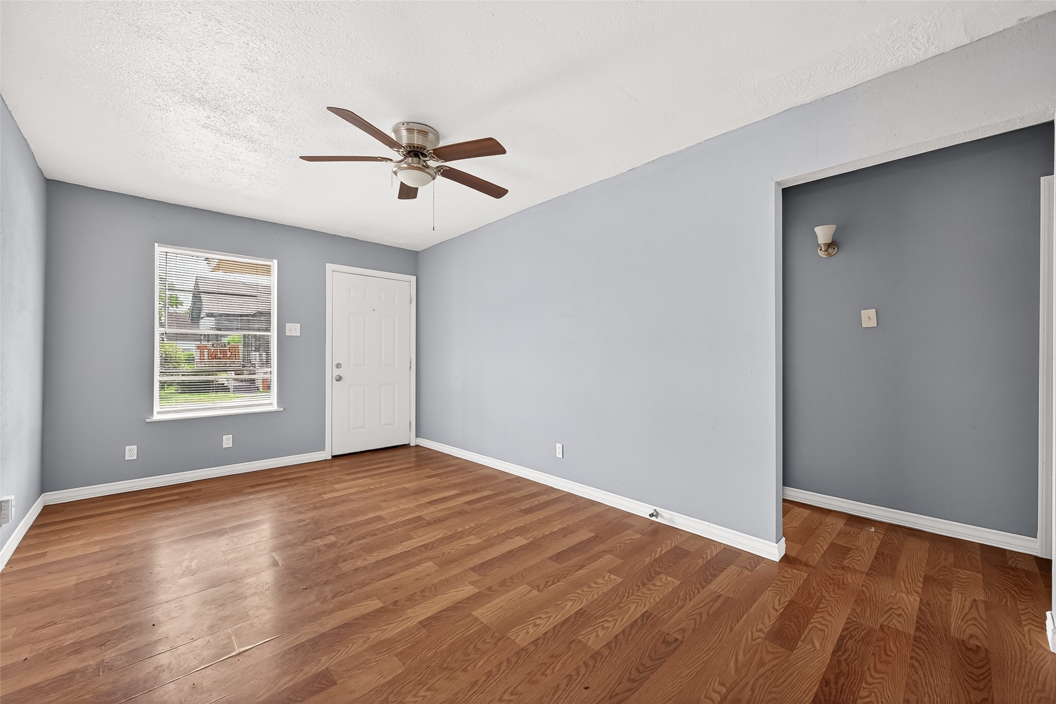 3900 Tuam Street Property Photo 7