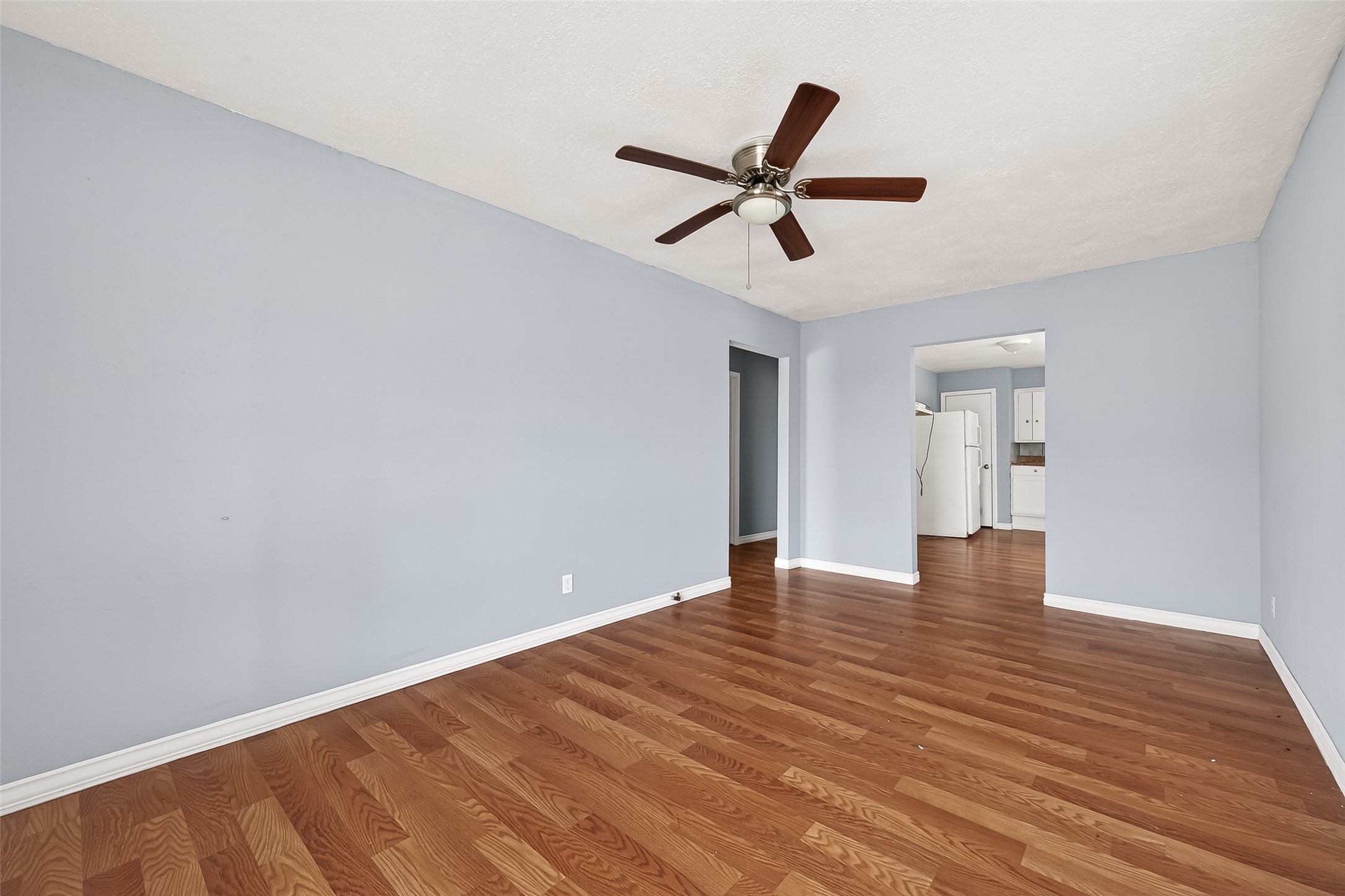 3900 Tuam Street Property Photo 8
