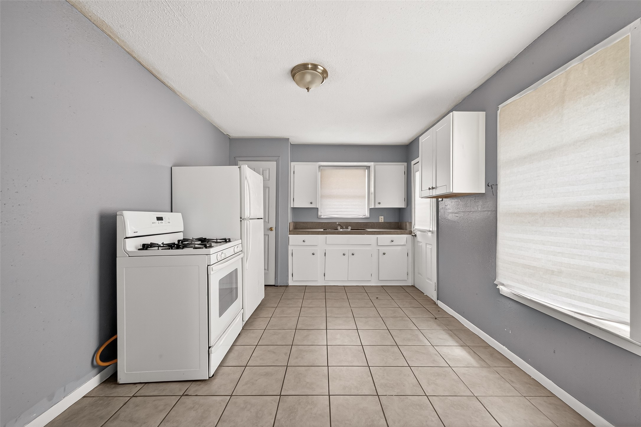 3900 Tuam Street Property Photo 31