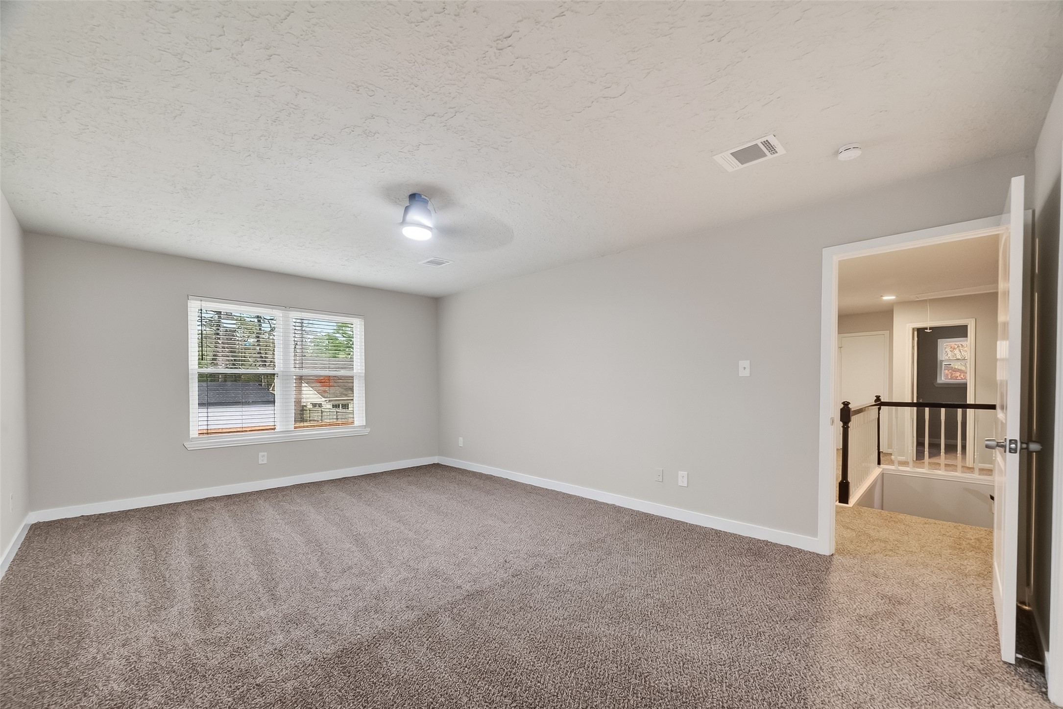 2402 Oak Shores Drive Property Photo 23