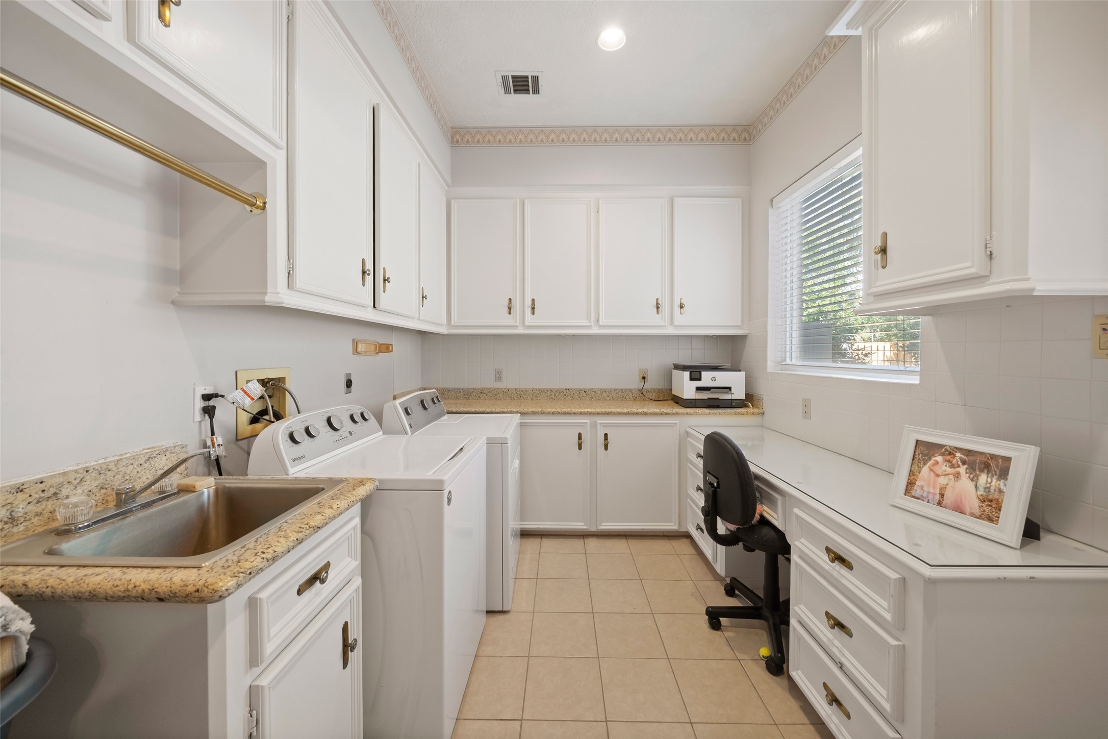 17403 Cedar Placid Lane Property Photo 47