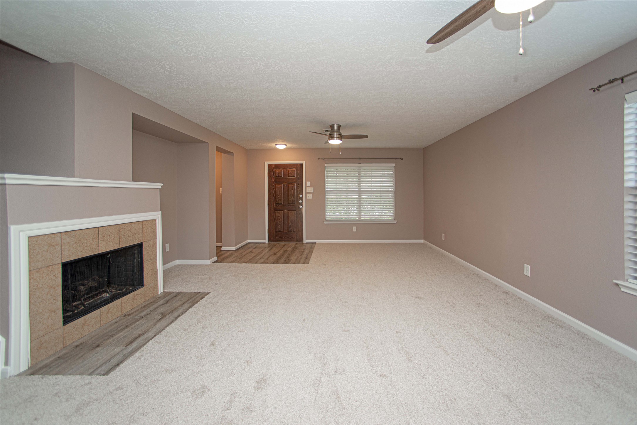 29314 Legends Bluff Drive Property Photo 4