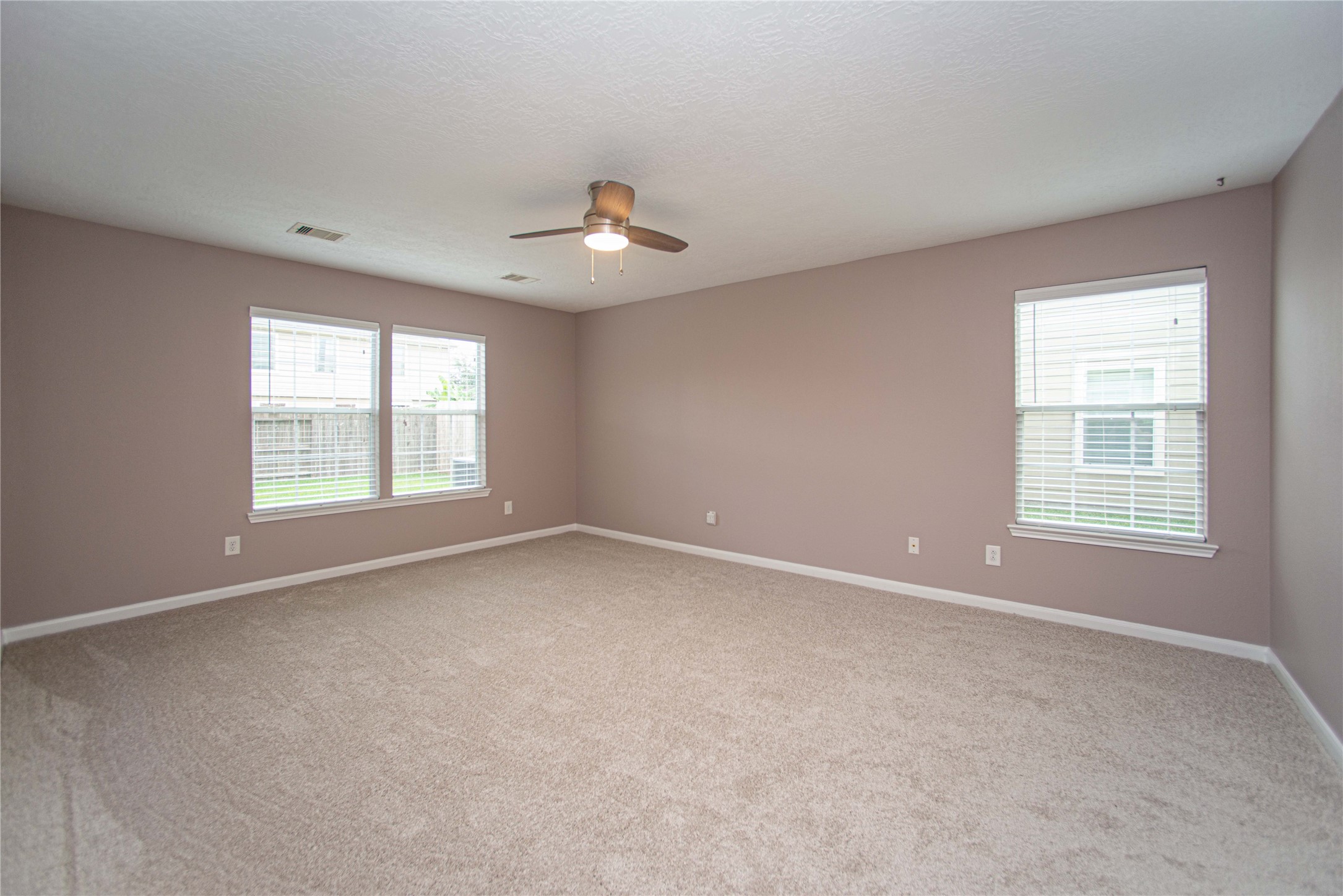 29314 Legends Bluff Drive Property Photo 11