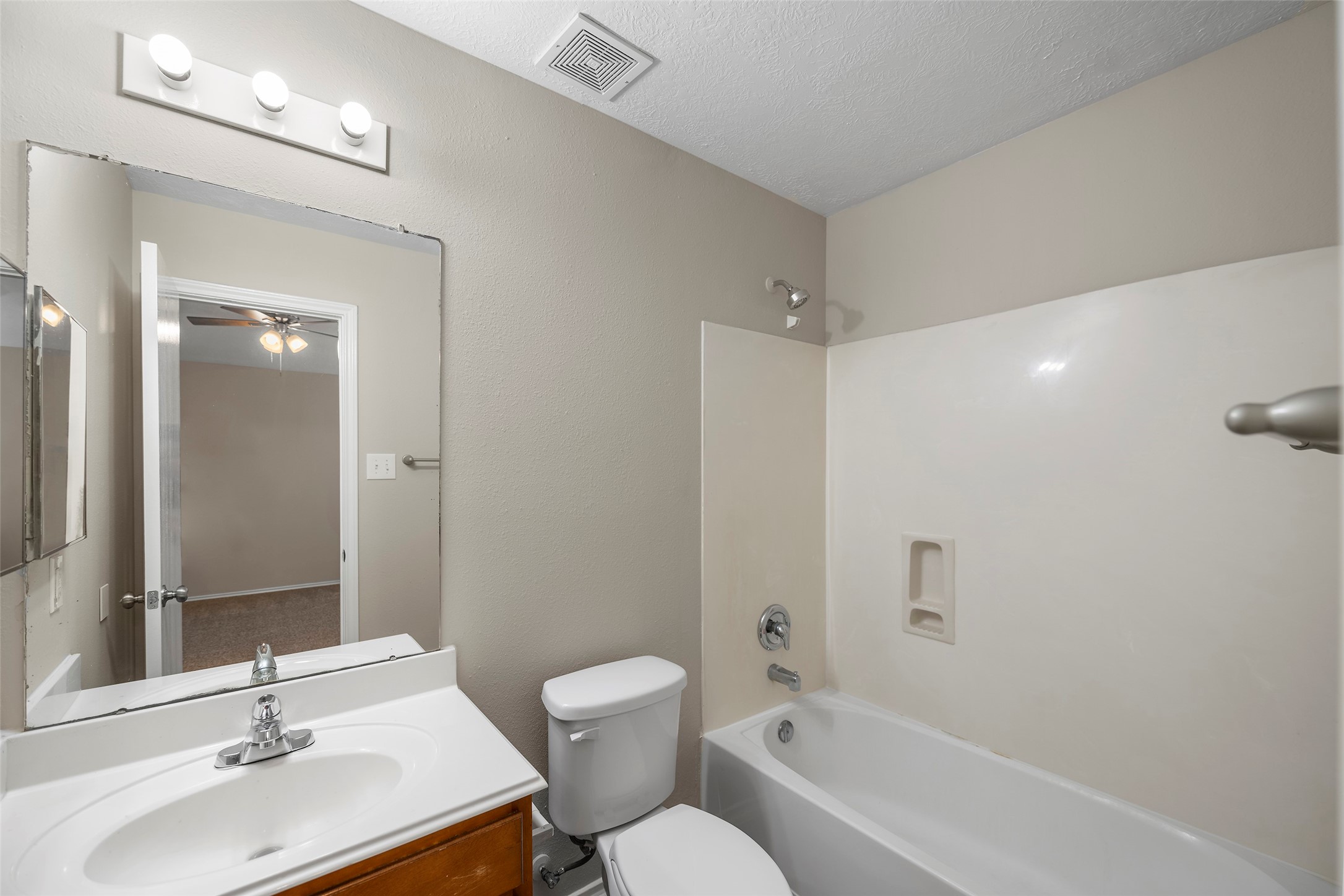 1410 Carolina Grove Lane Property Photo 16