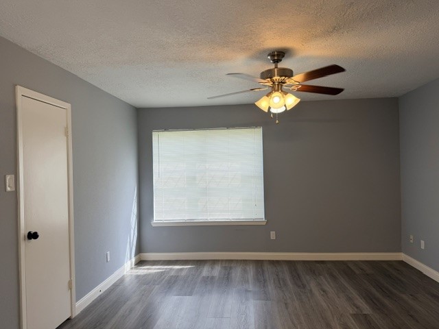 7202 Zieglers Grove Property Photo 18