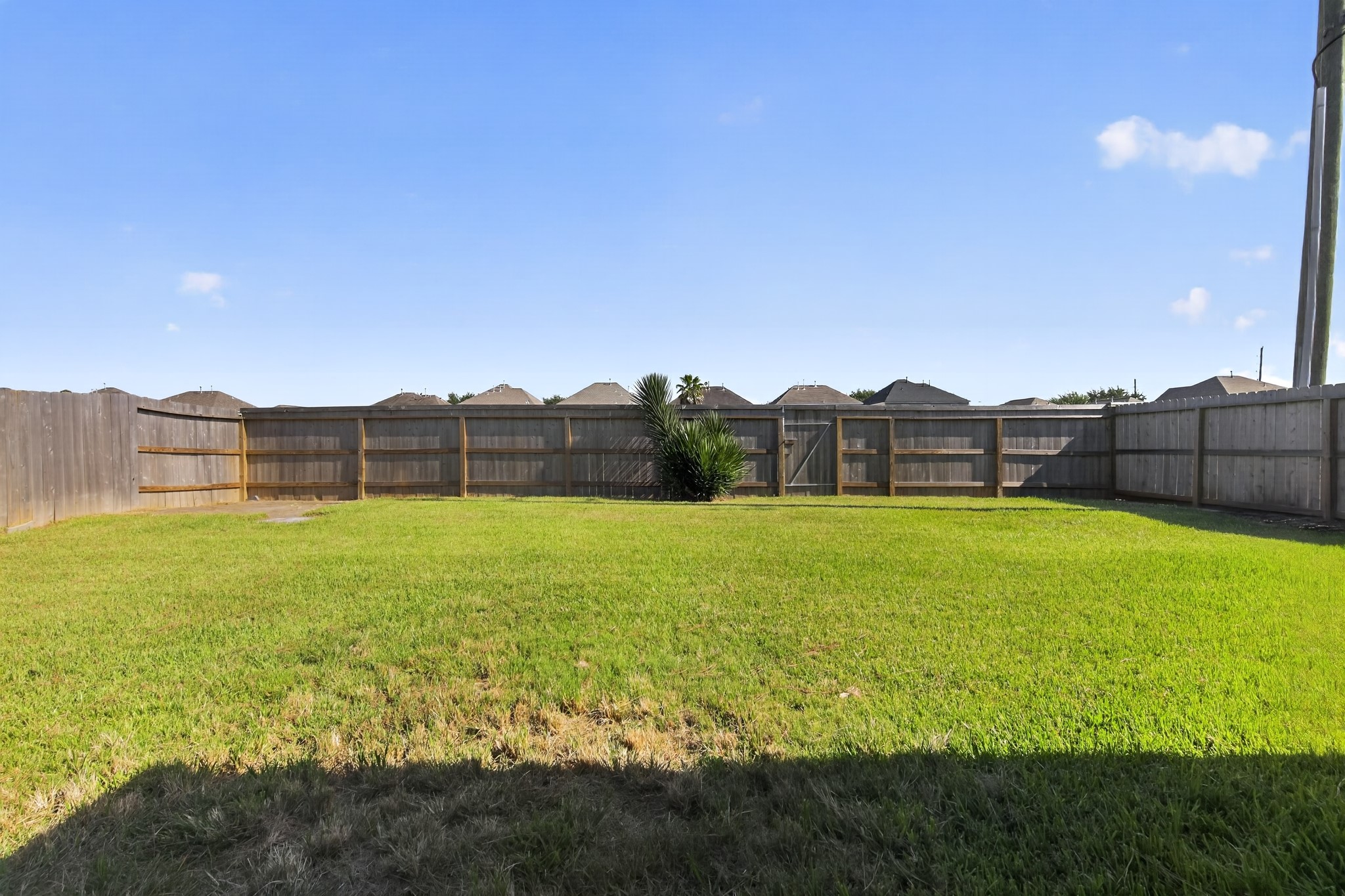 11807 Rainbow Bridge Lane Property Photo 30