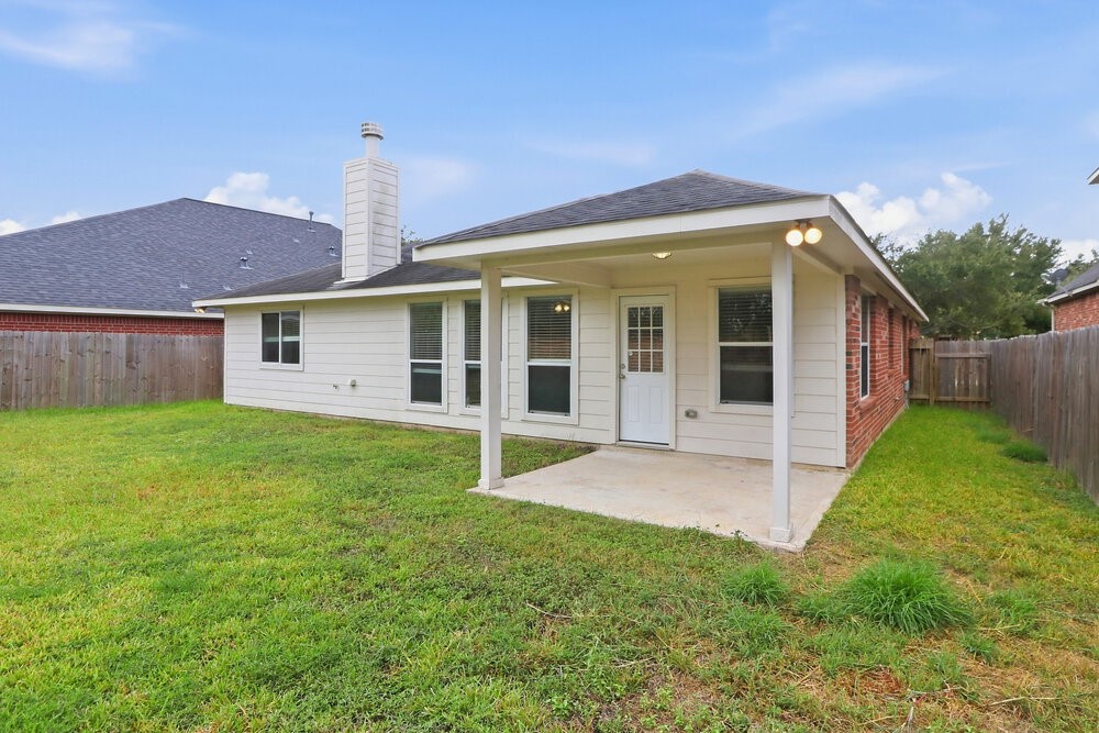 7811 Iris Glen Lane Property Photo 14