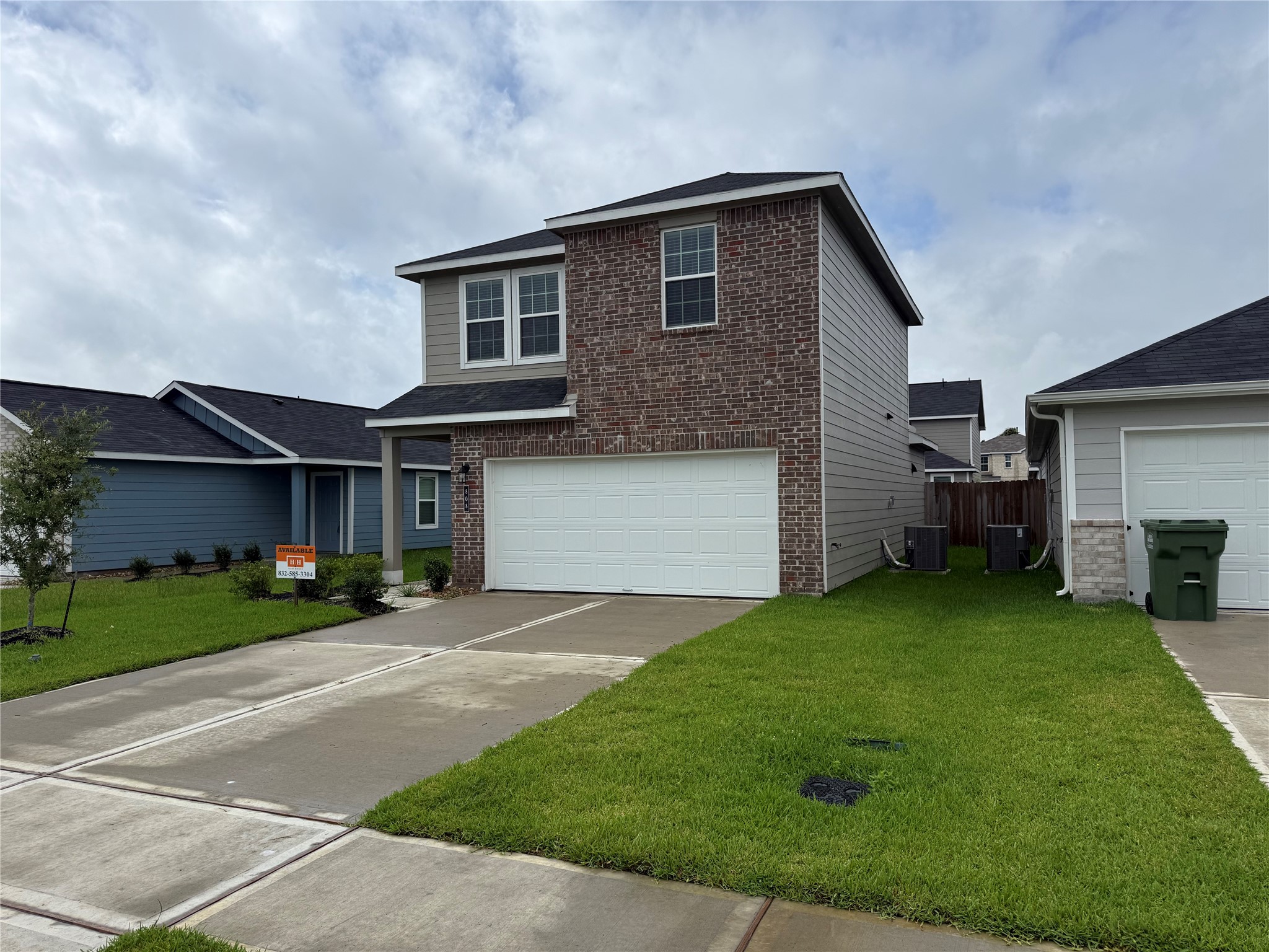 808 Stoney Point Lane Property Photo 3