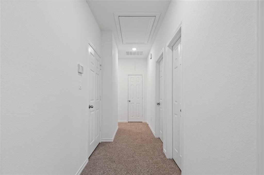 808 Stoney Point Lane Property Photo 16