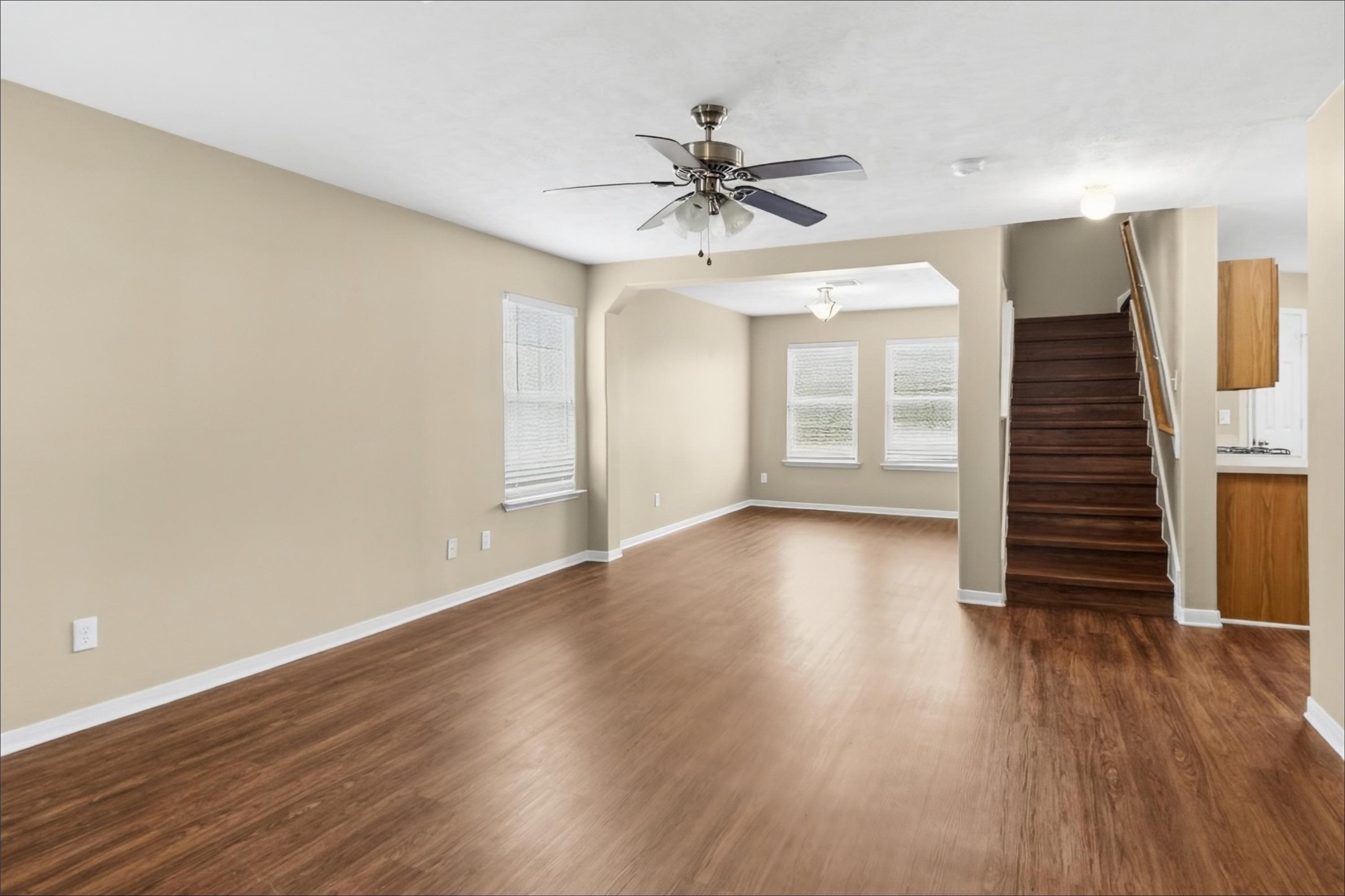 8002 Ginger Park Drive Property Photo 6