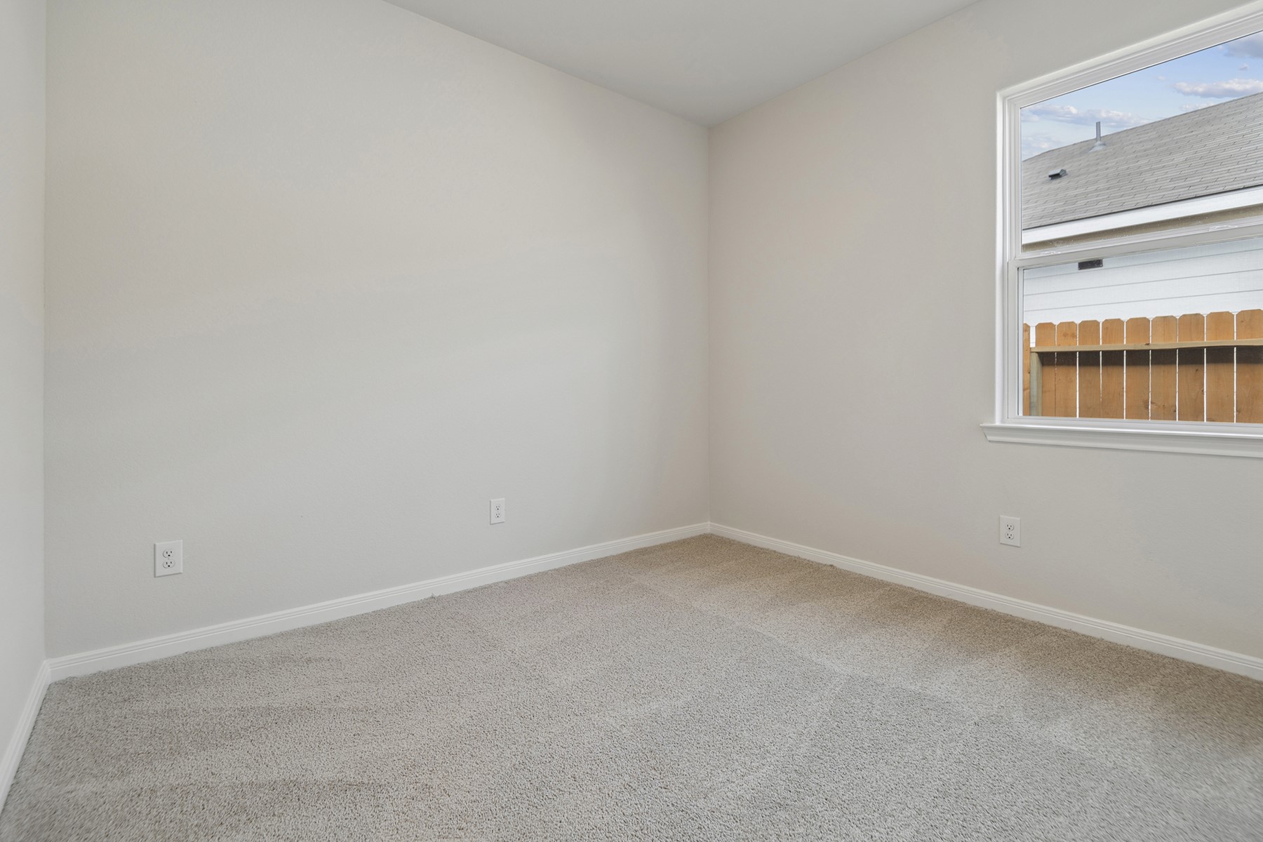 15463 Maple Terrace Drive Property Photo 14