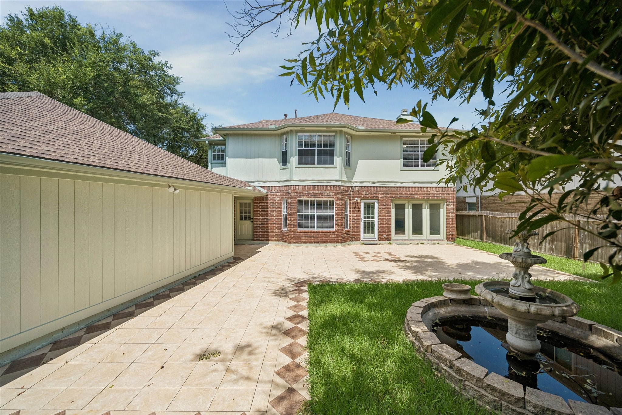 2431 Parkwood Lane Property Photo 15