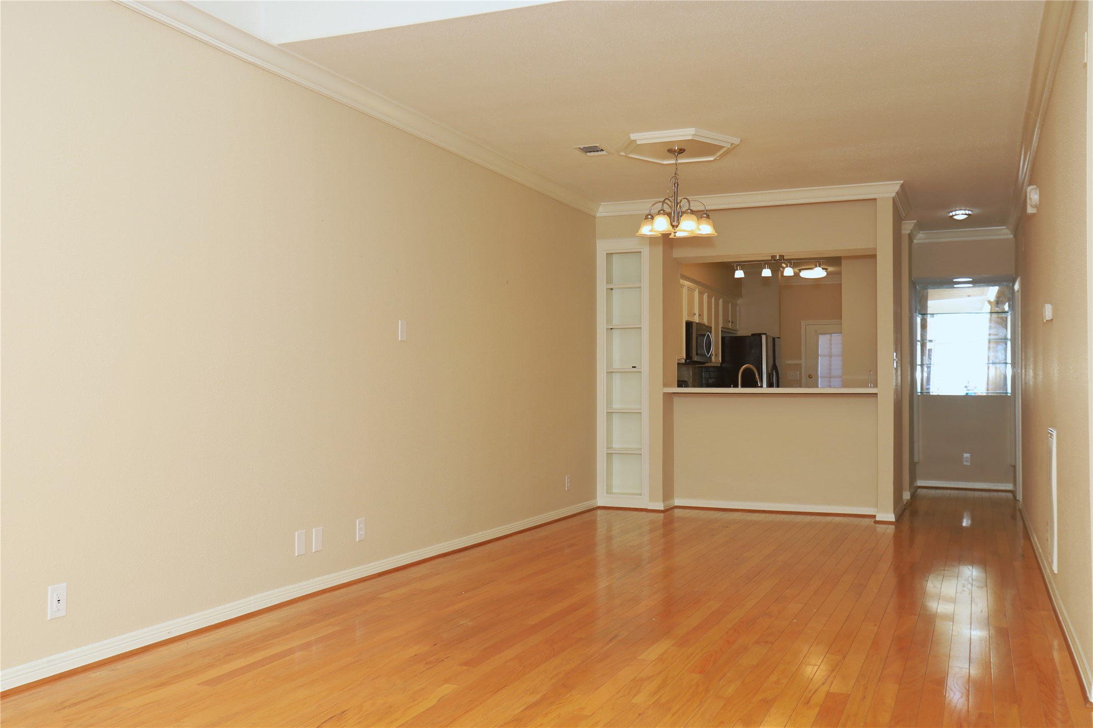 107 Manor Place Property Photo 2