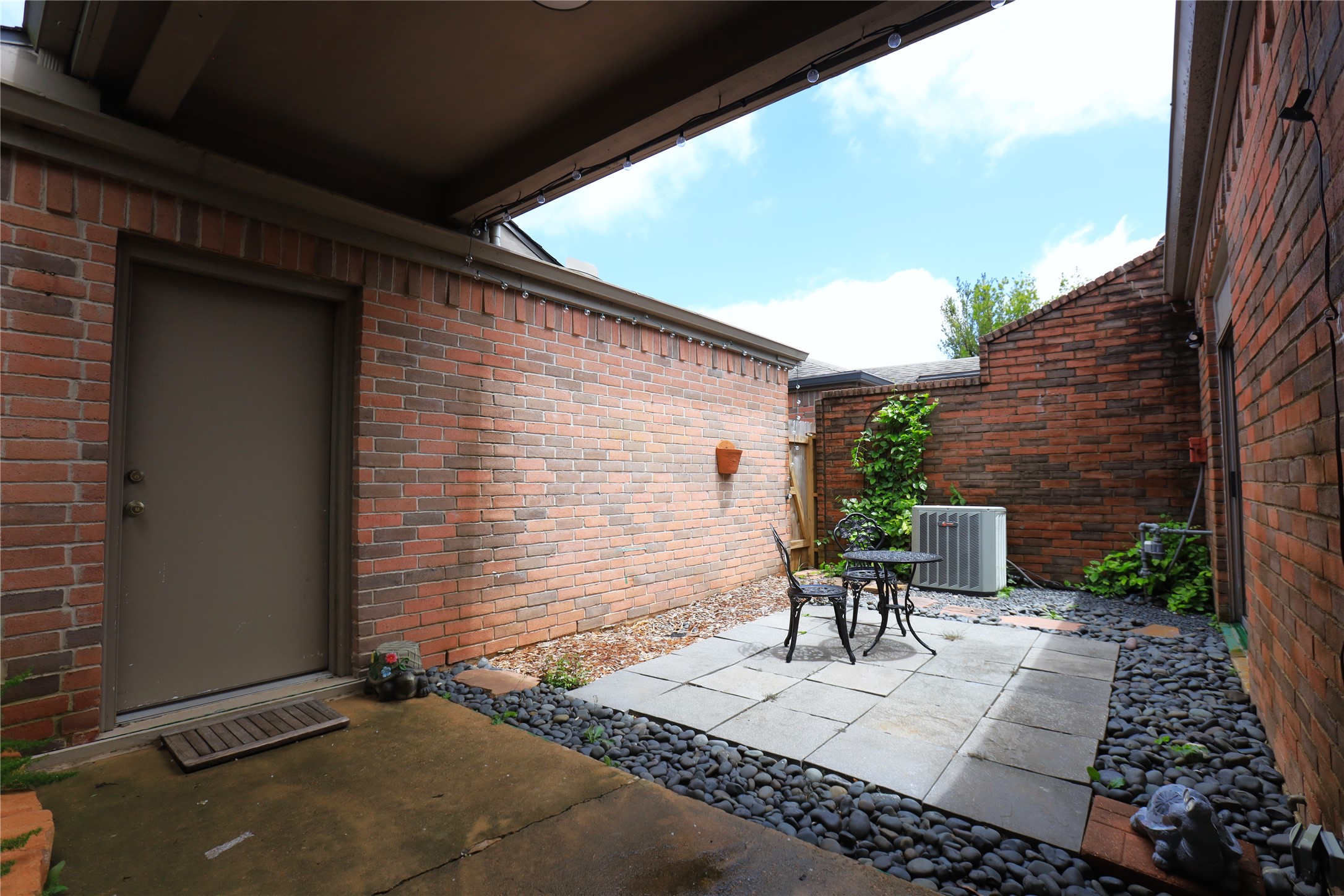 107 Manor Place Property Photo 16