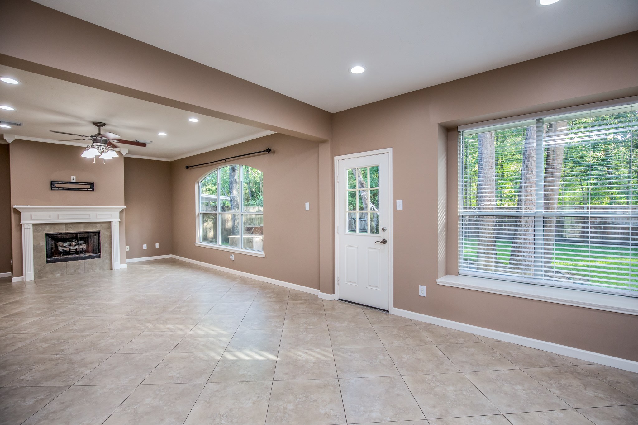 18 Bowie Bend Court Property Photo 13