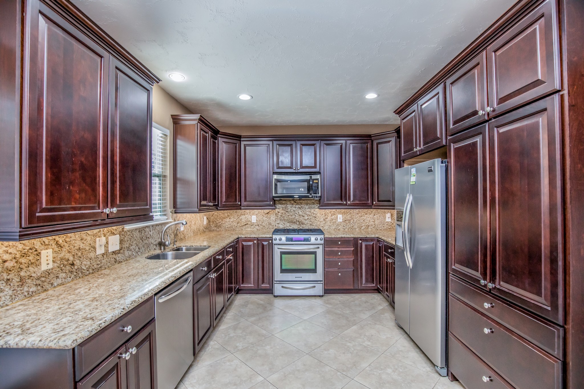 18 Bowie Bend Court Property Photo 17