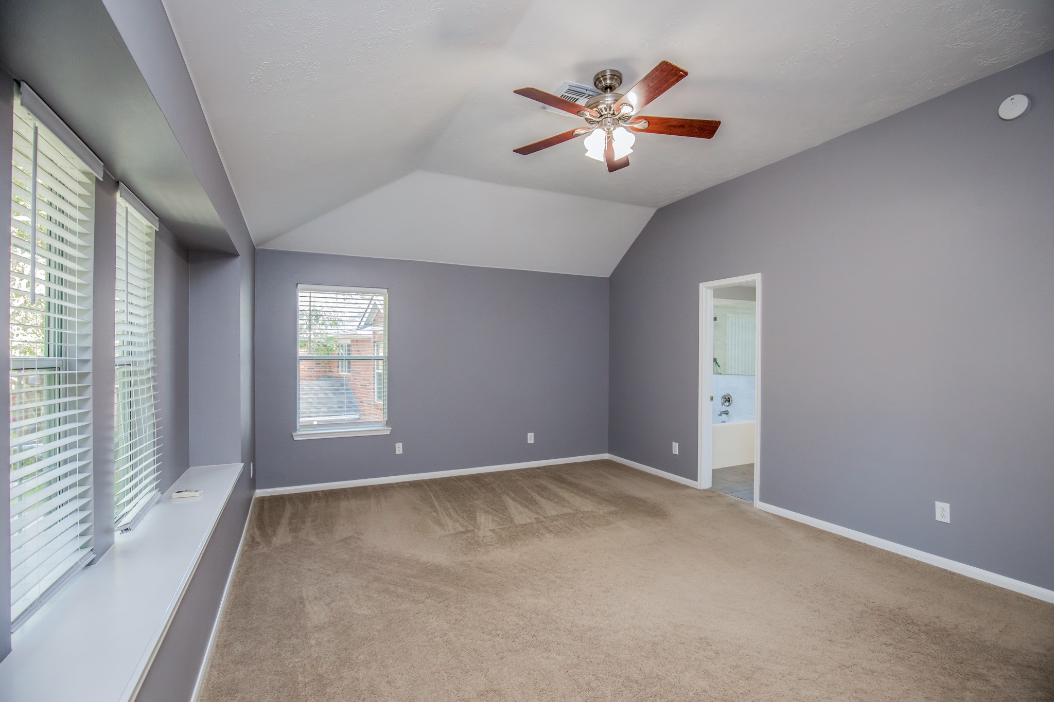 18 Bowie Bend Court Property Photo 22