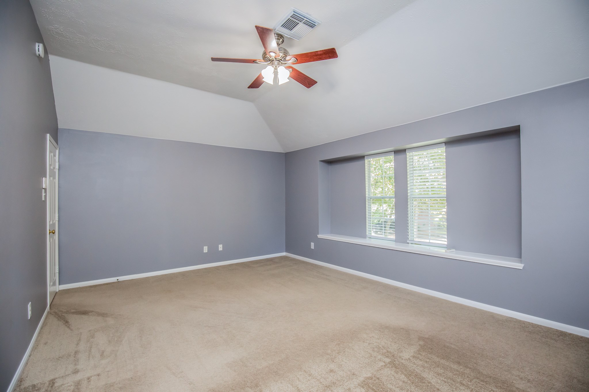 18 Bowie Bend Court Property Photo 23