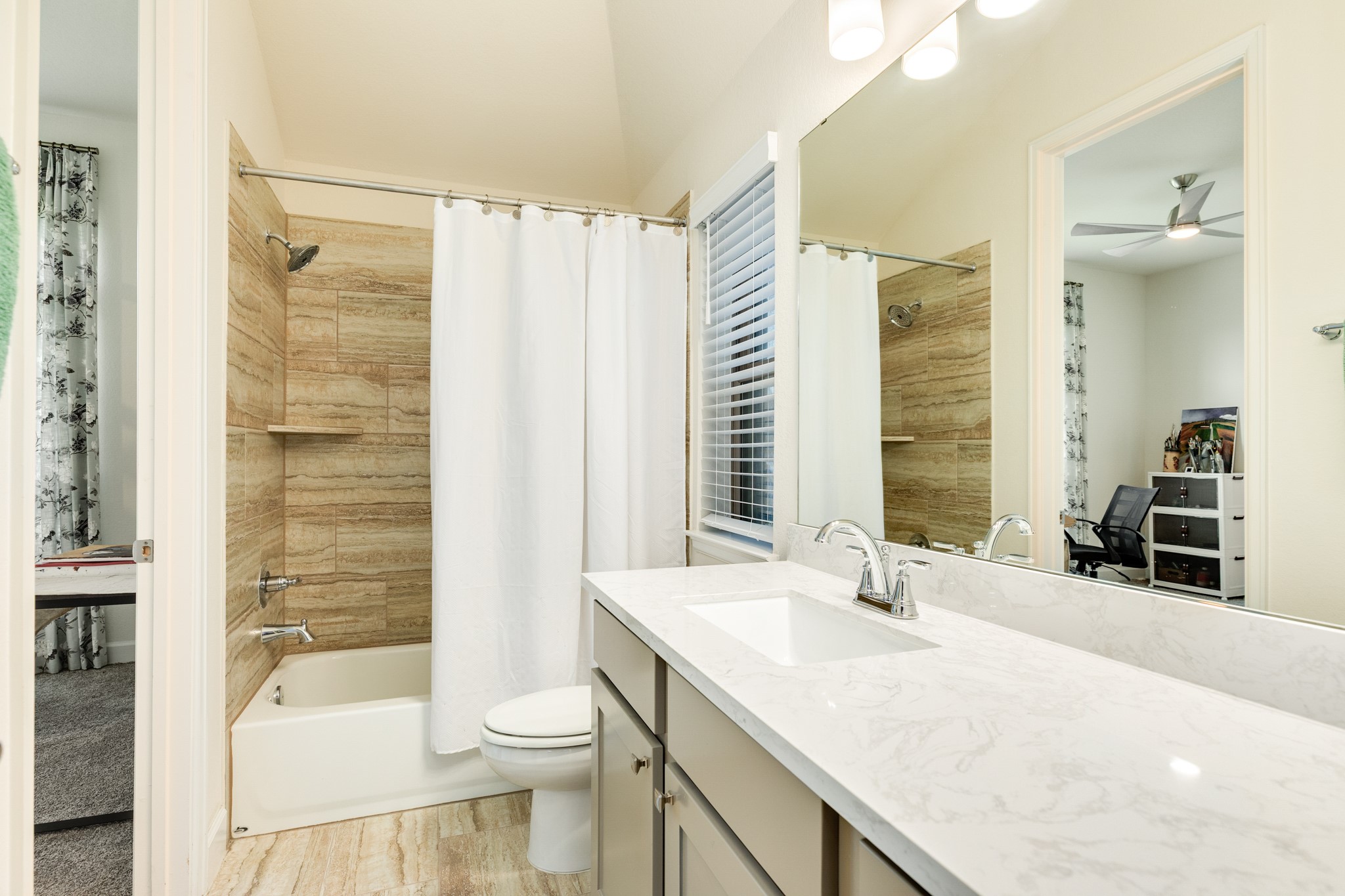9538 Sanger Way Property Photo 11
