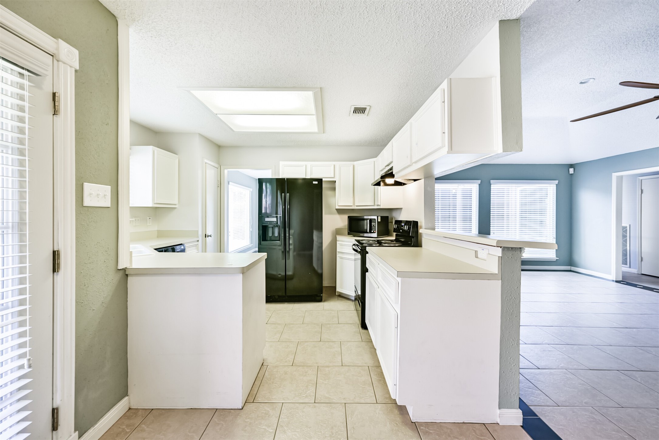 16927 Amidon Drive Property Photo 9