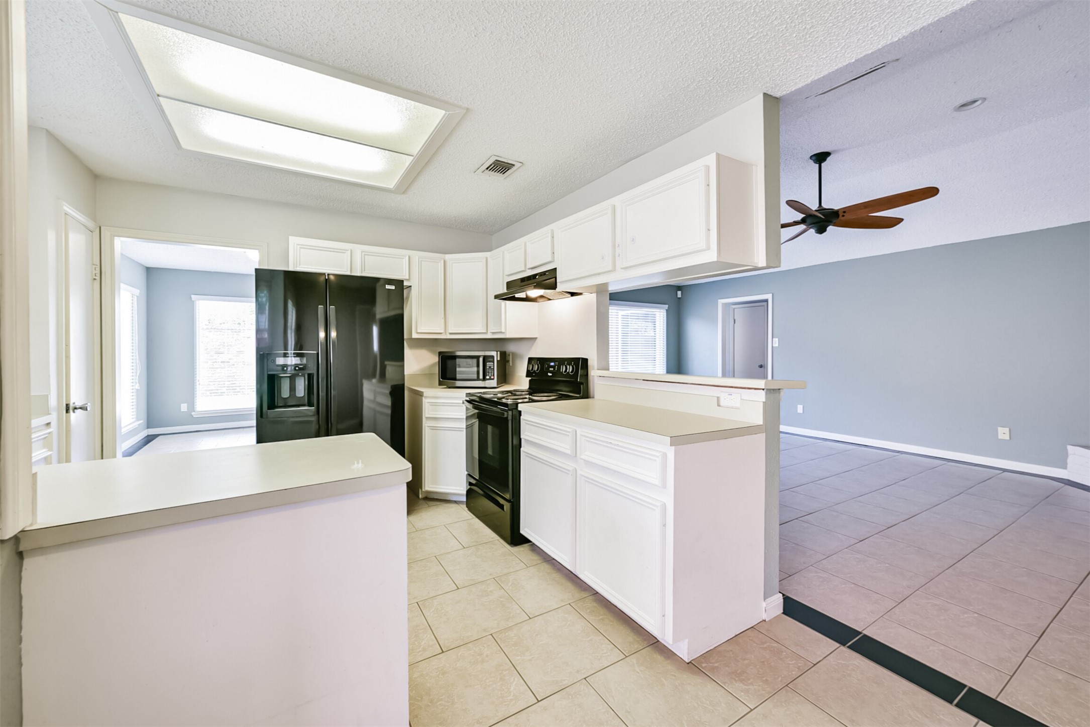 16927 Amidon Drive Property Photo 10