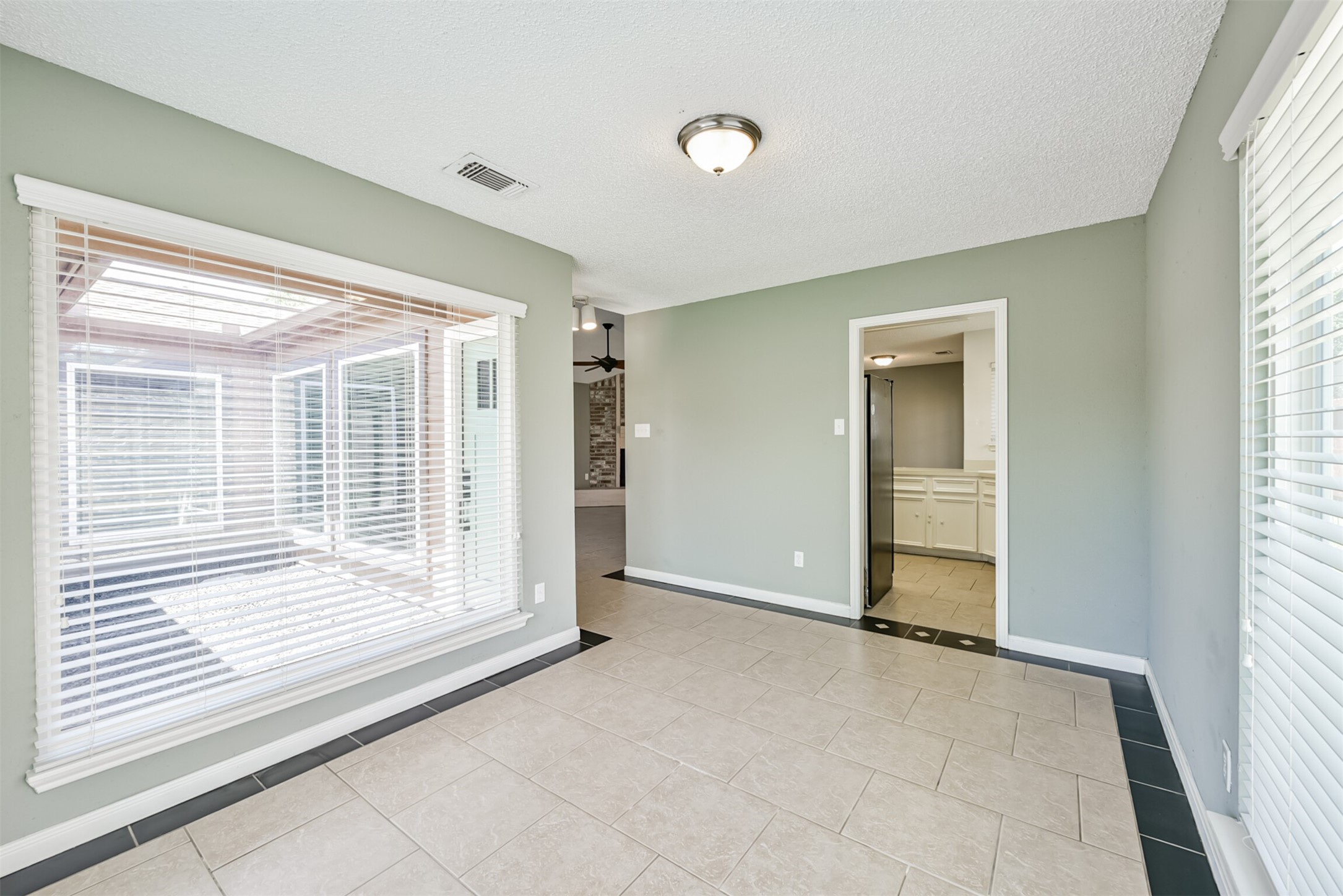 16927 Amidon Drive Property Photo 15