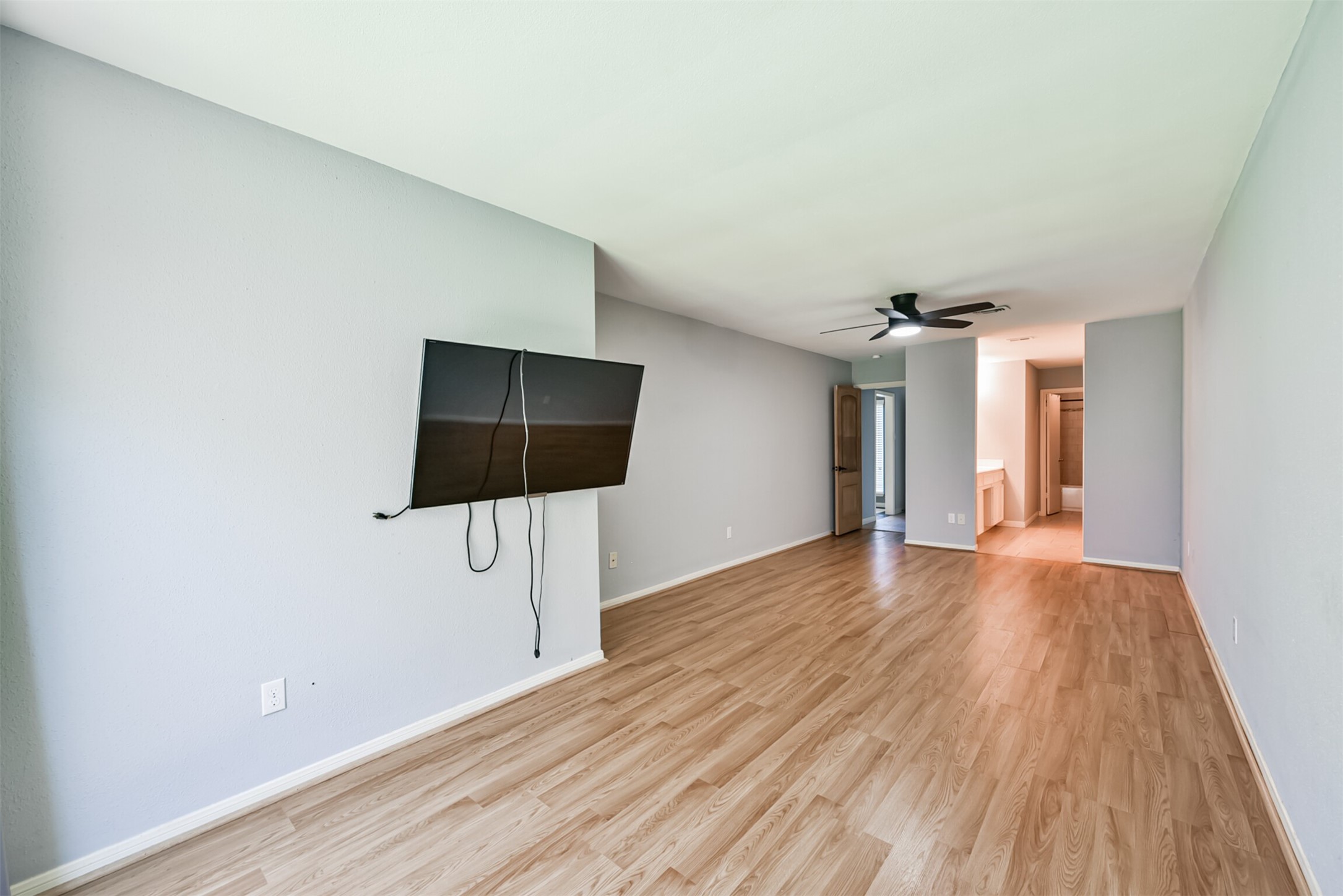 16927 Amidon Drive Property Photo 17