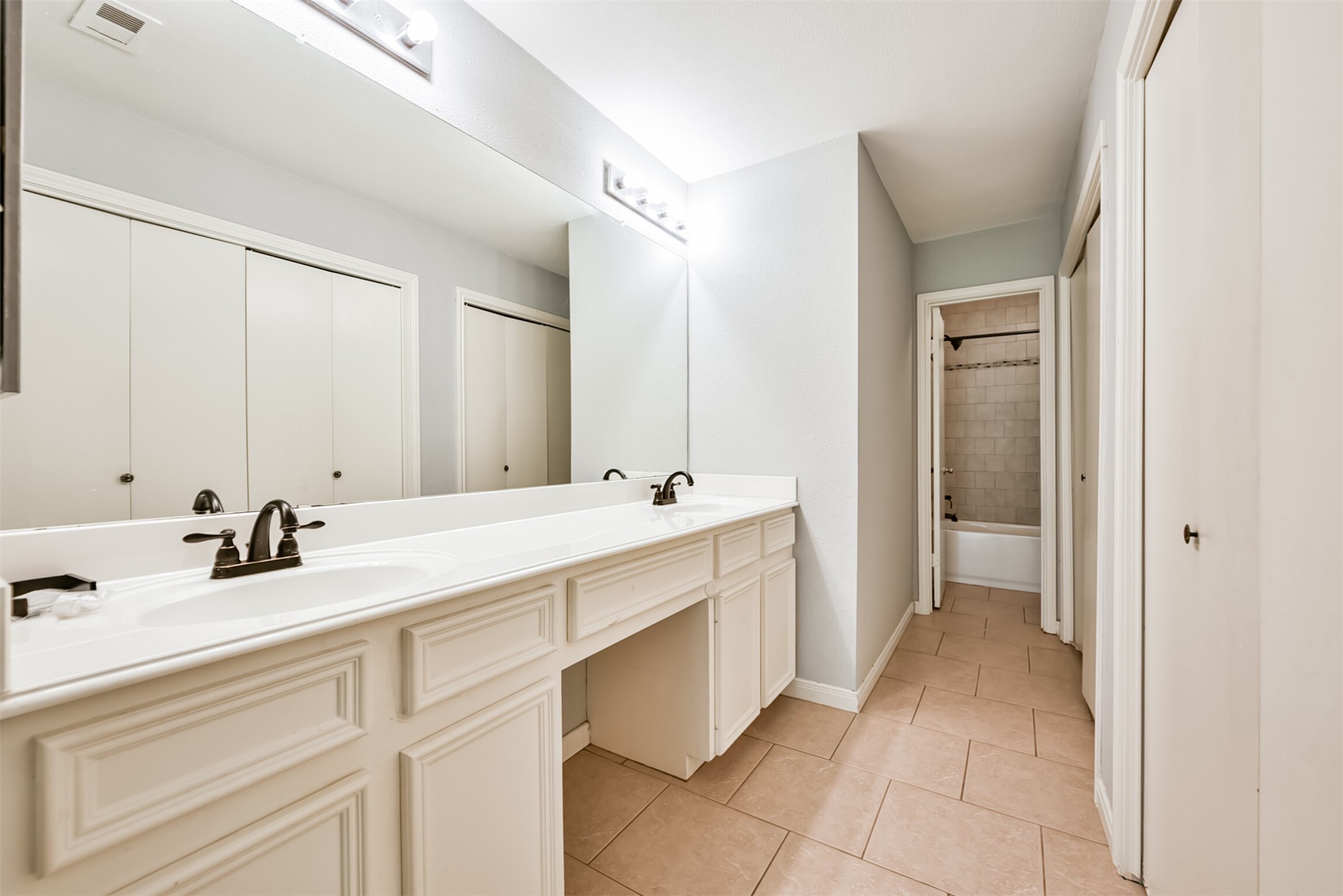 16927 Amidon Drive Property Photo 18