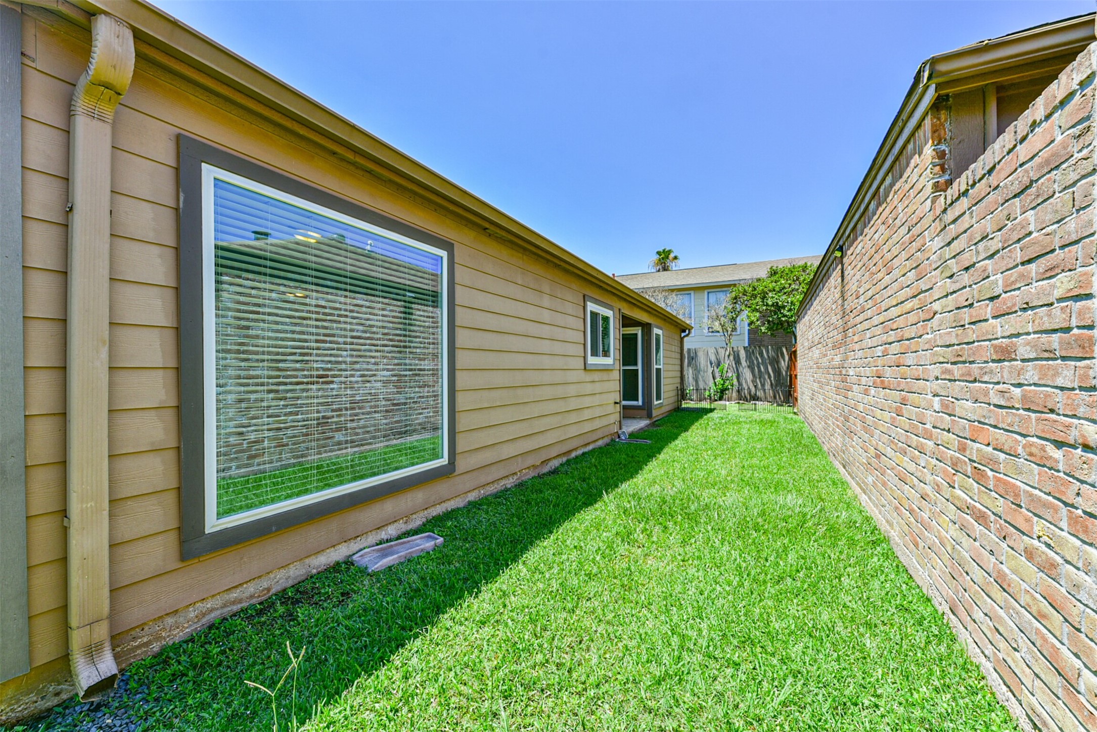 16927 Amidon Drive Property Photo 29