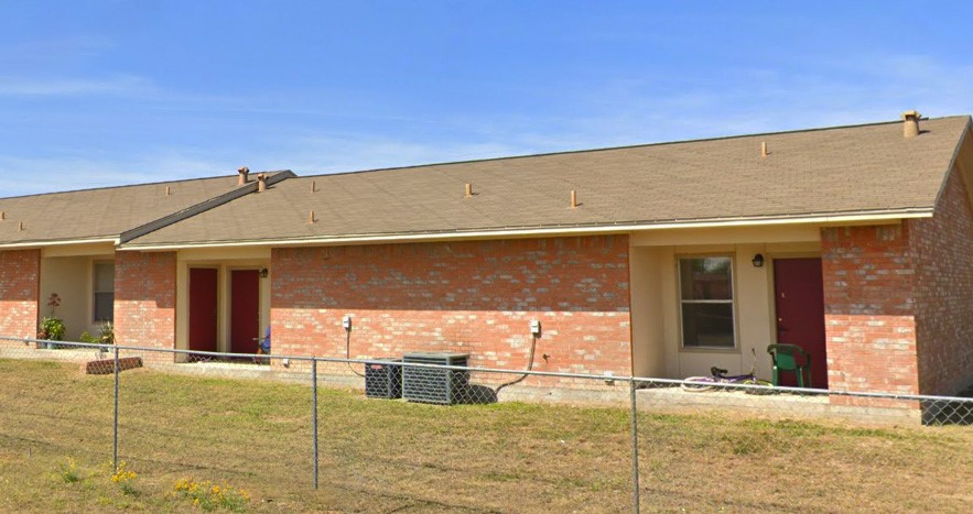 2300 Alamo St Property Photo 1