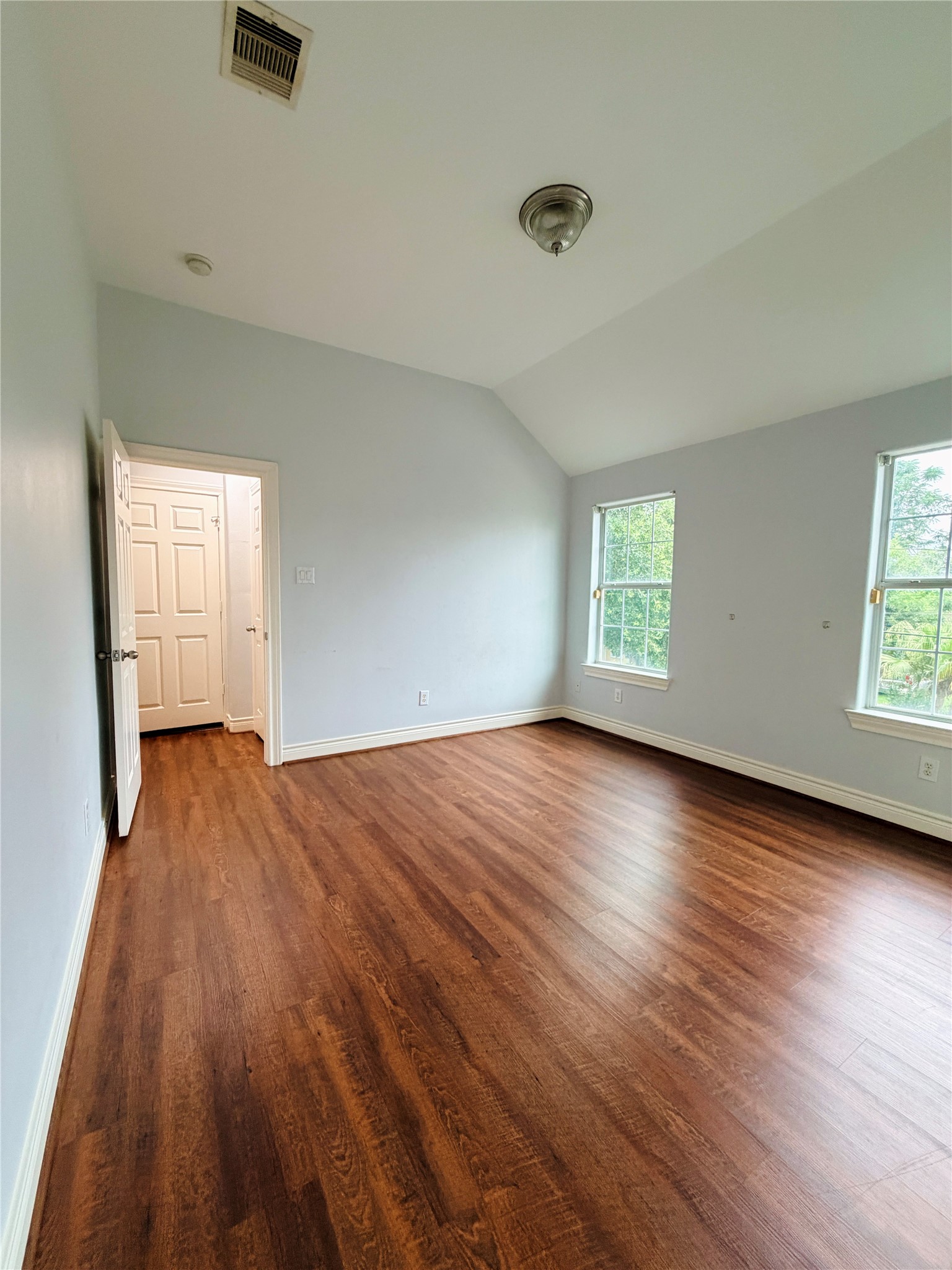 3526 Cline Street Property Photo 26