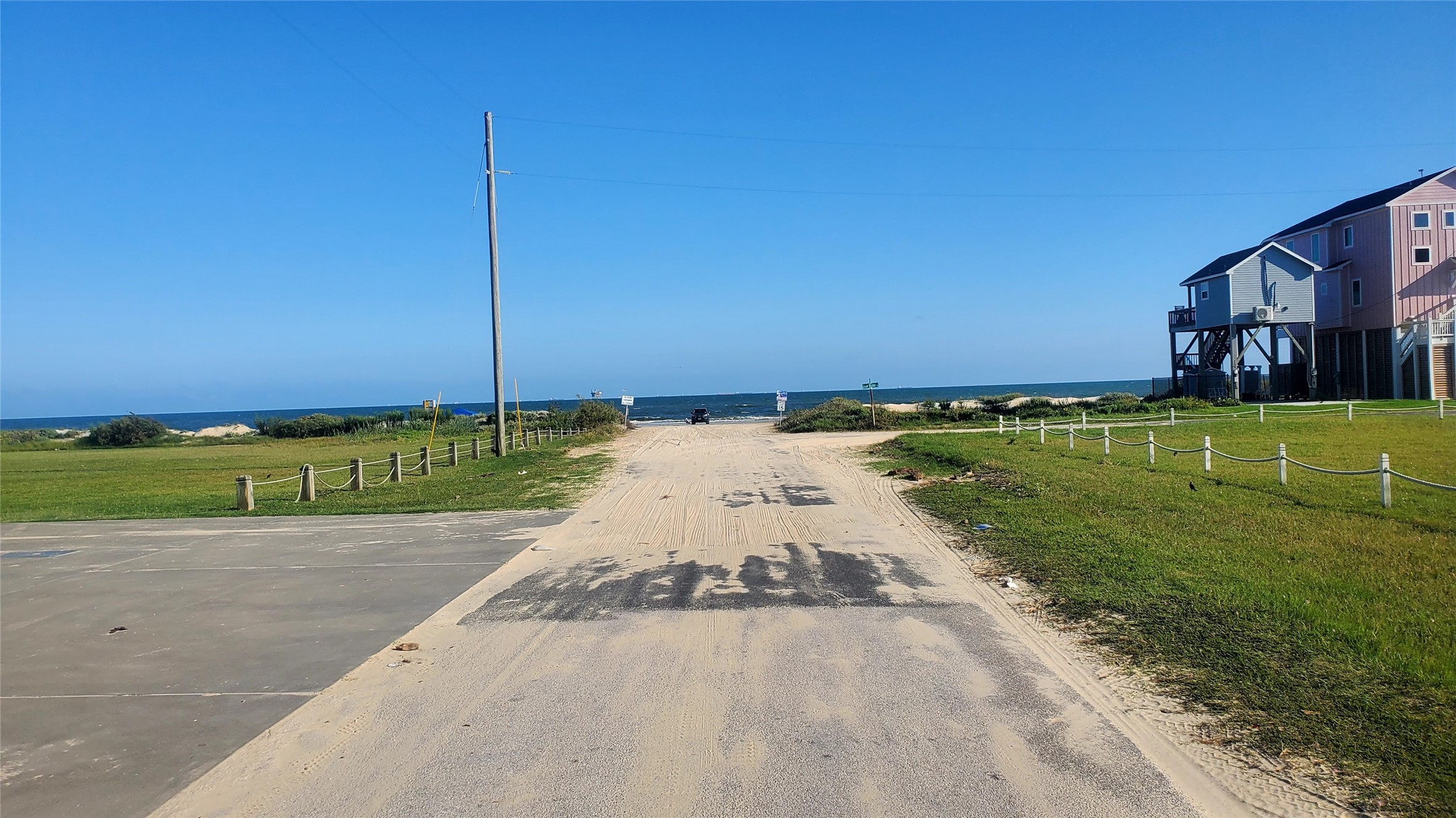 828 East Road Property Photo 2