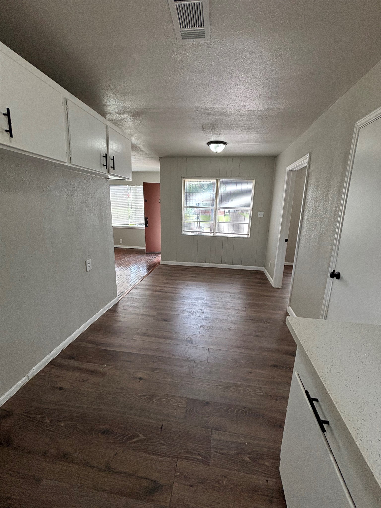 3521 Grassmere Street Property Photo 2