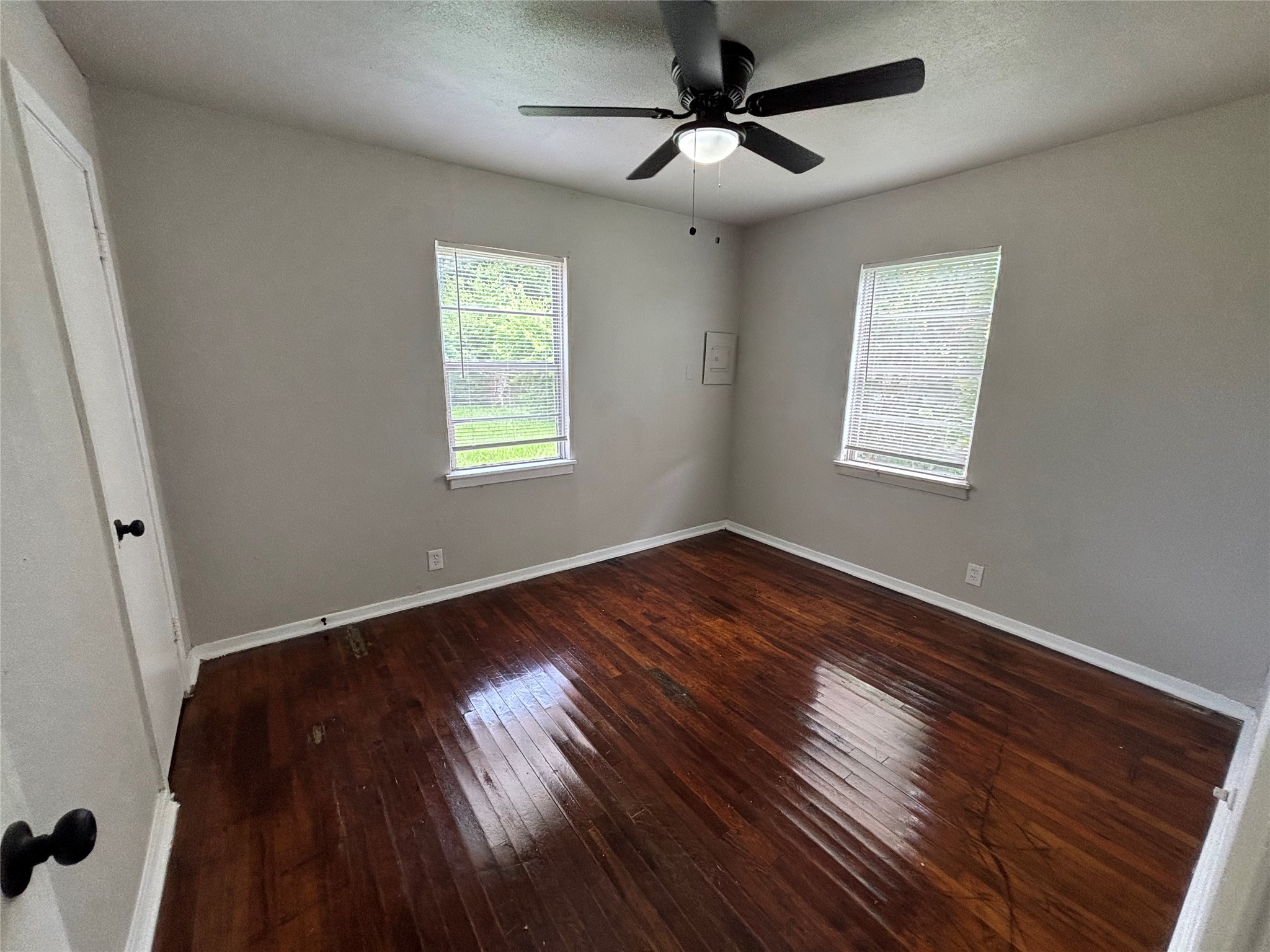3521 Grassmere Street Property Photo 9