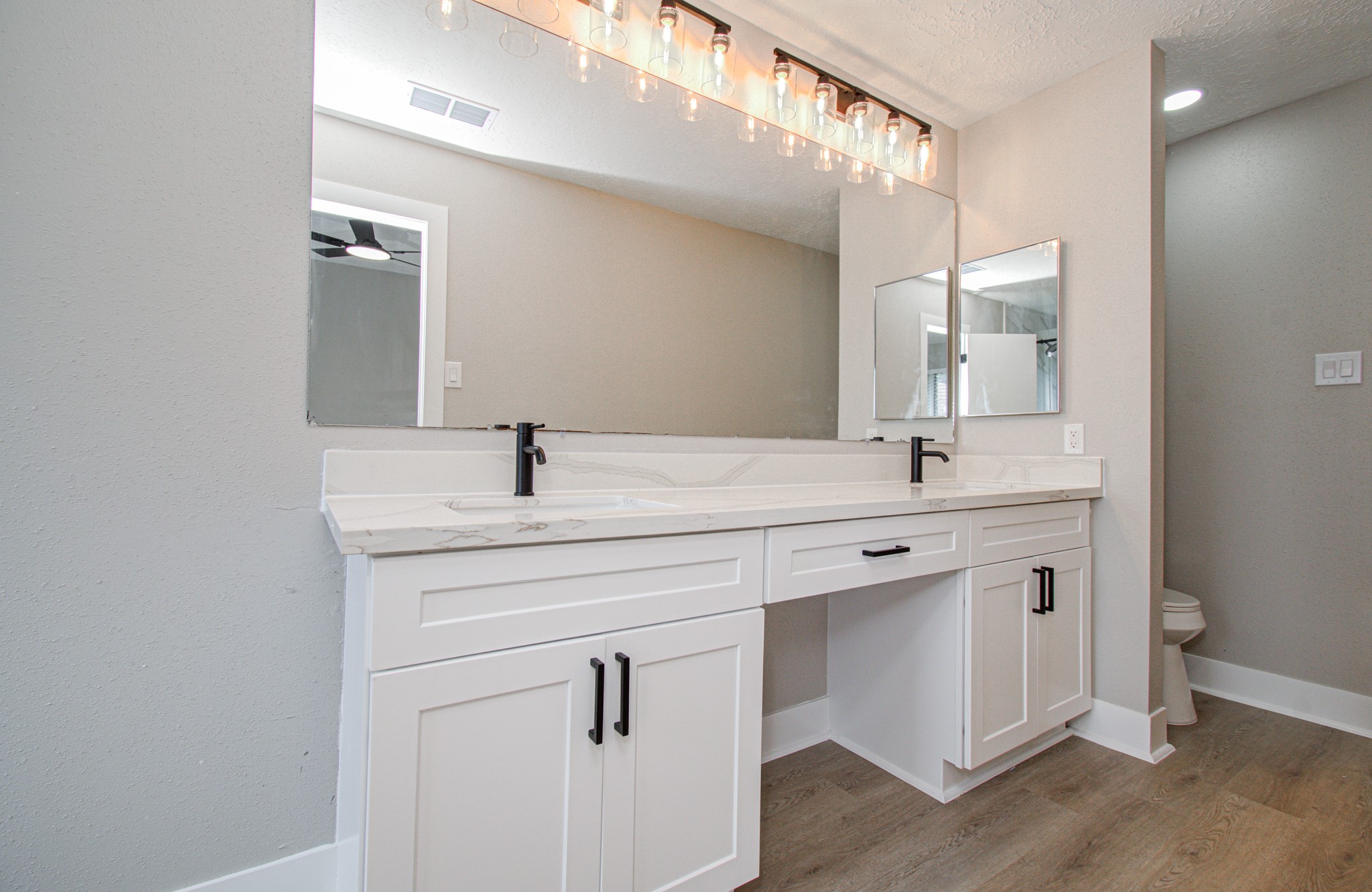 7510 Cavesson Drive Property Photo 20