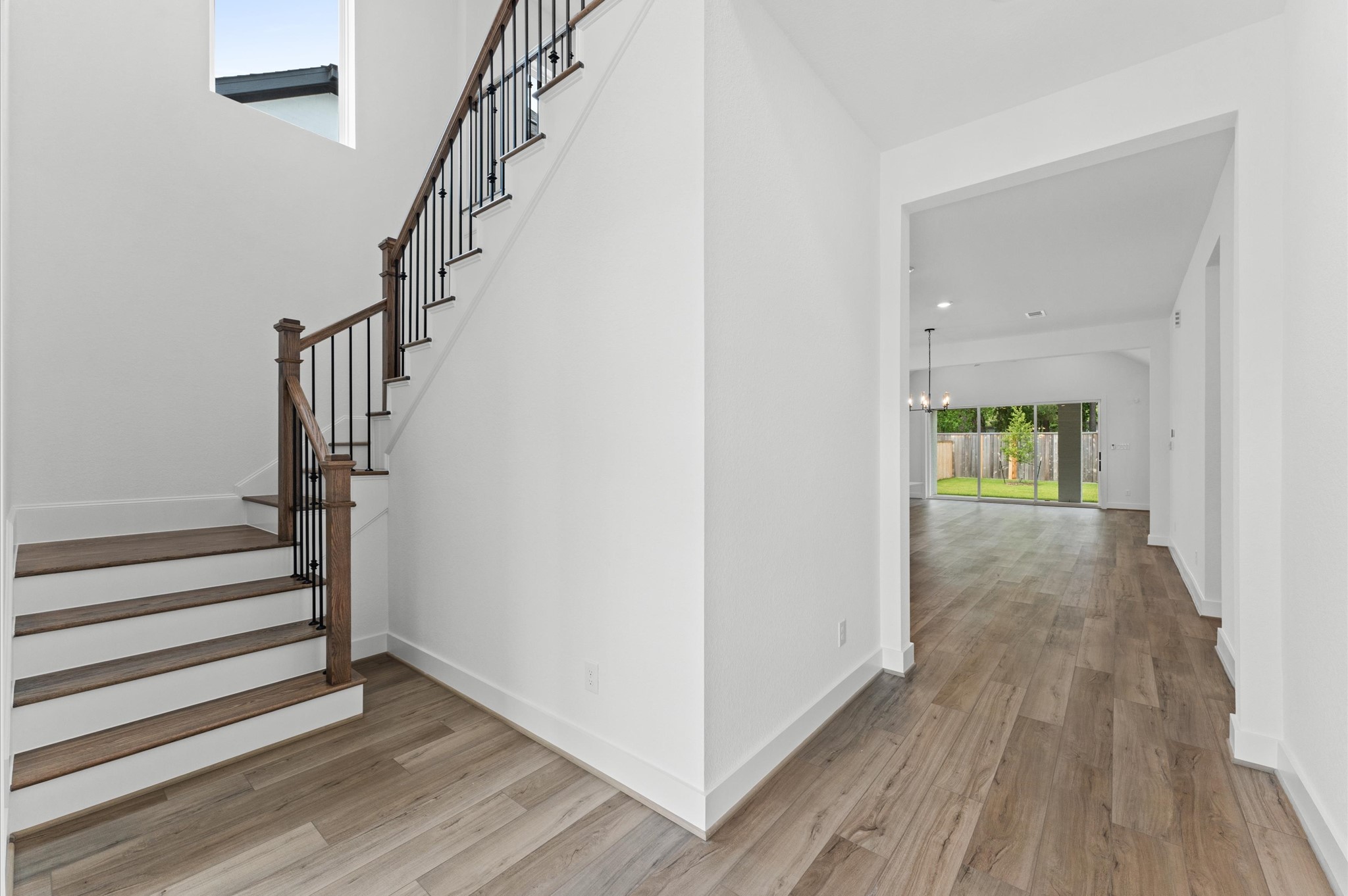 8218 Sherman Park Trail Property Photo 4