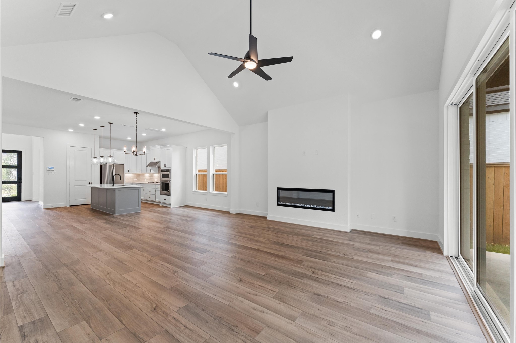 8218 Sherman Park Trail Property Photo 6