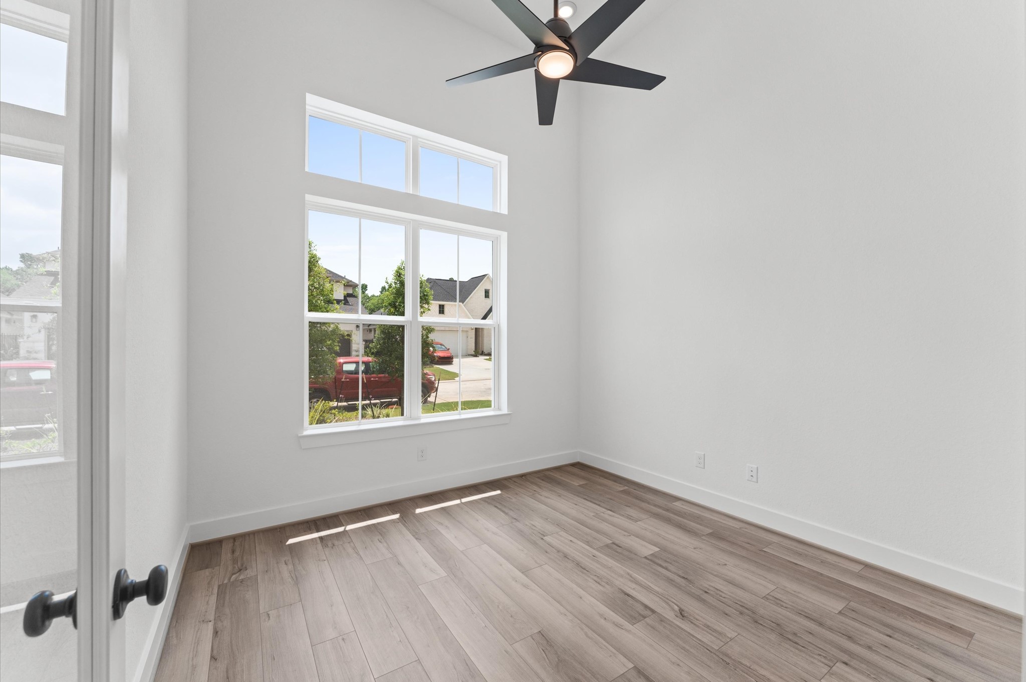 8218 Sherman Park Trail Property Photo 10