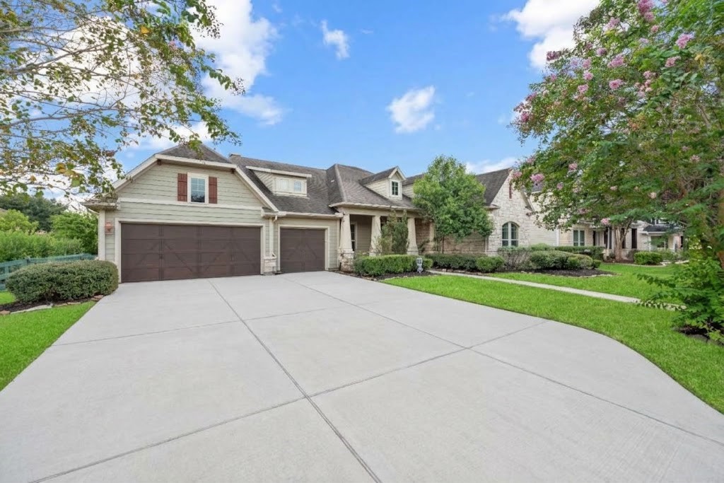 5414 Lake Hill Farm Way Property Photo 3