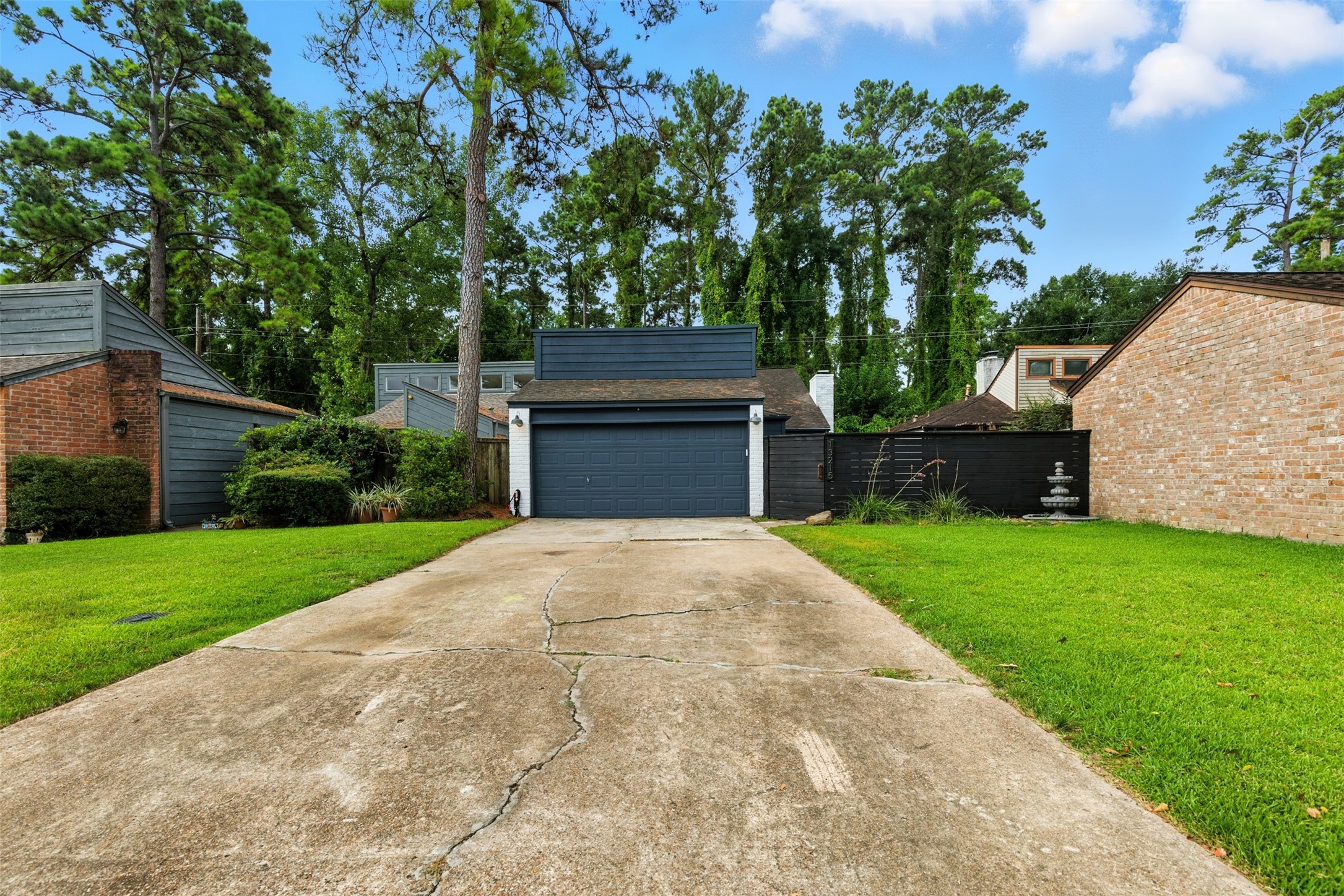 13215 Ravensway Drive Property Photo 1